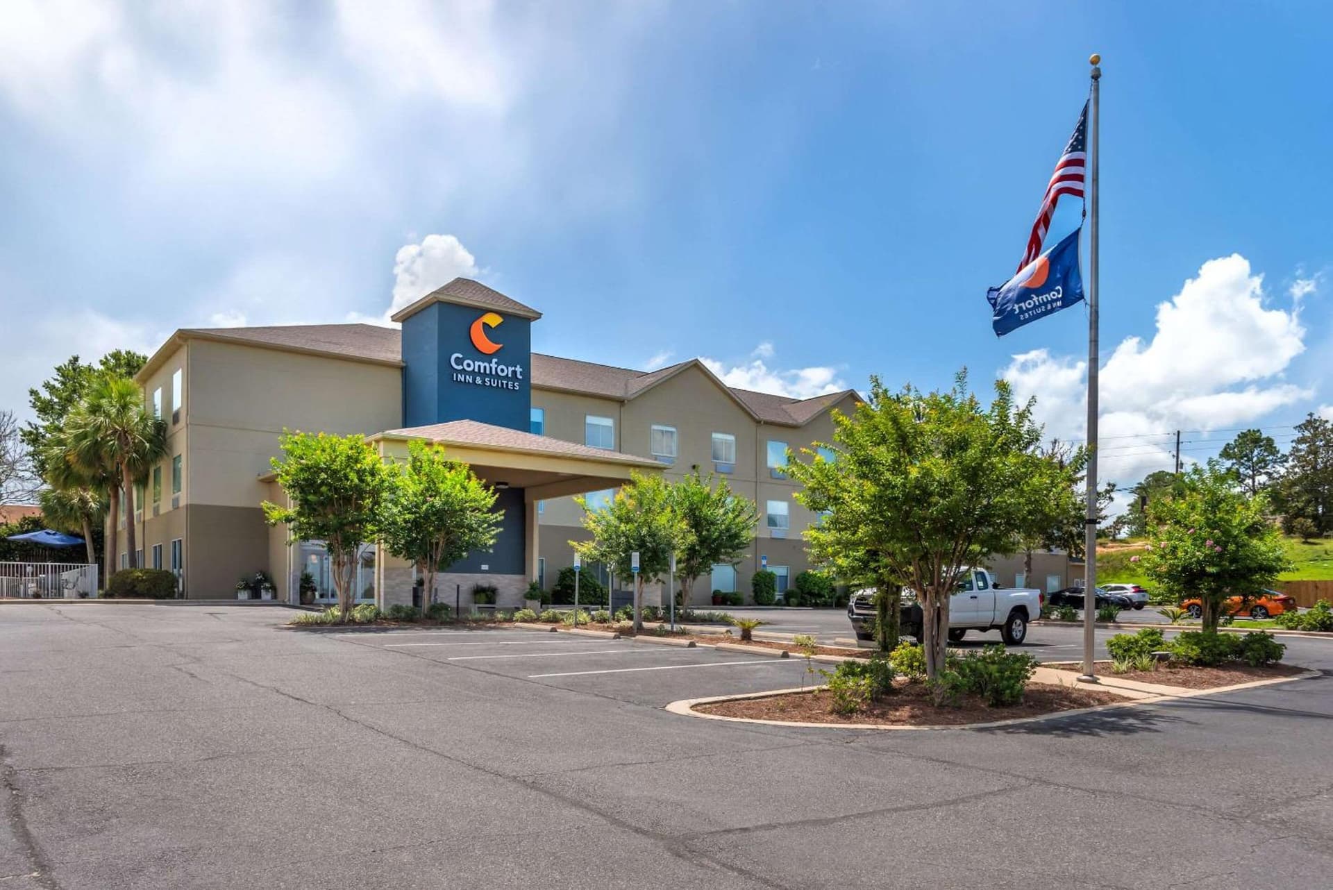 Comfort Inn & Suites Crestview South featured exterior or lobby in Crestview, FL — similar hotel