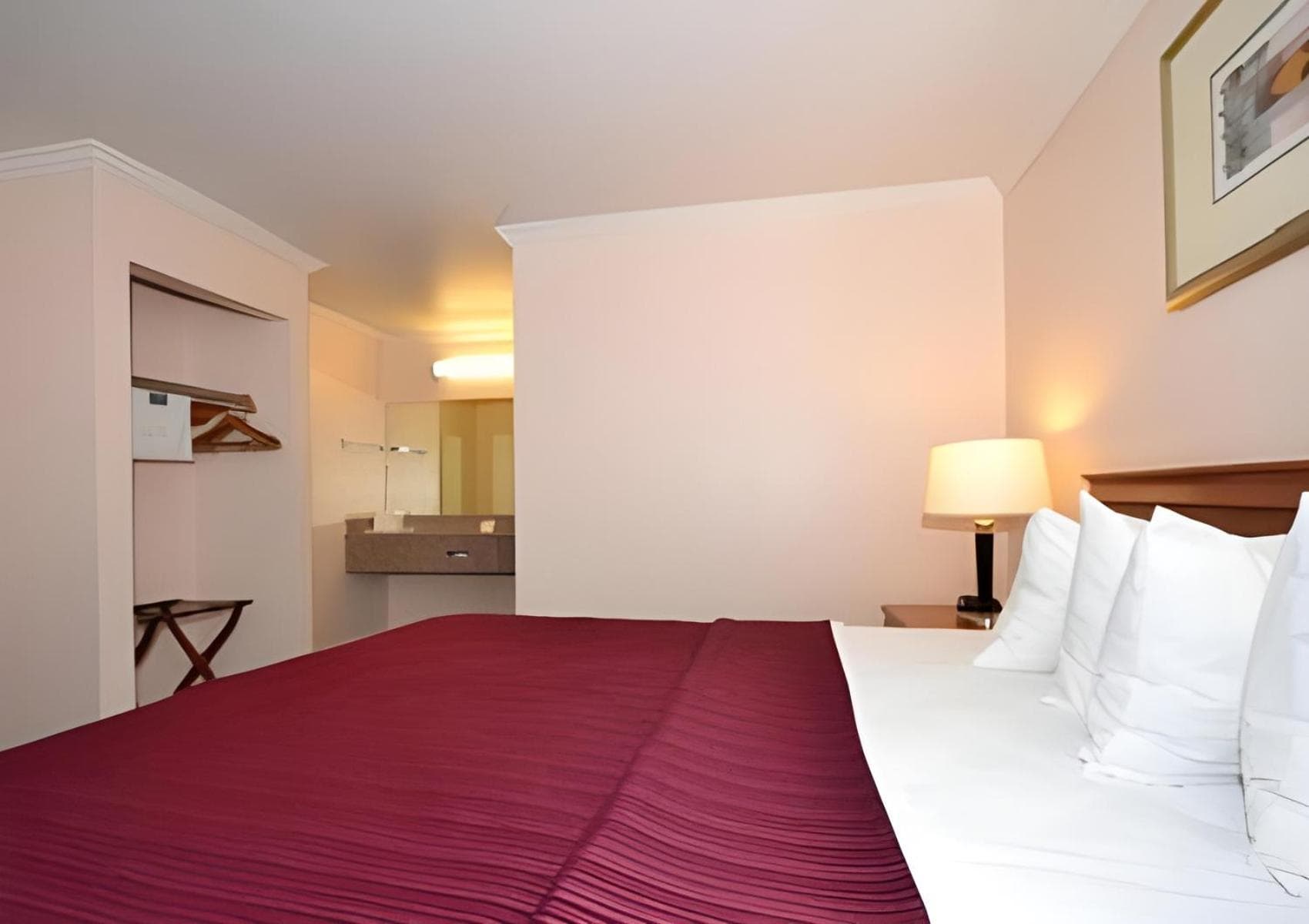 Quality Inn & Suites Gilroy gallery photo in Gilroy, CA — image 25