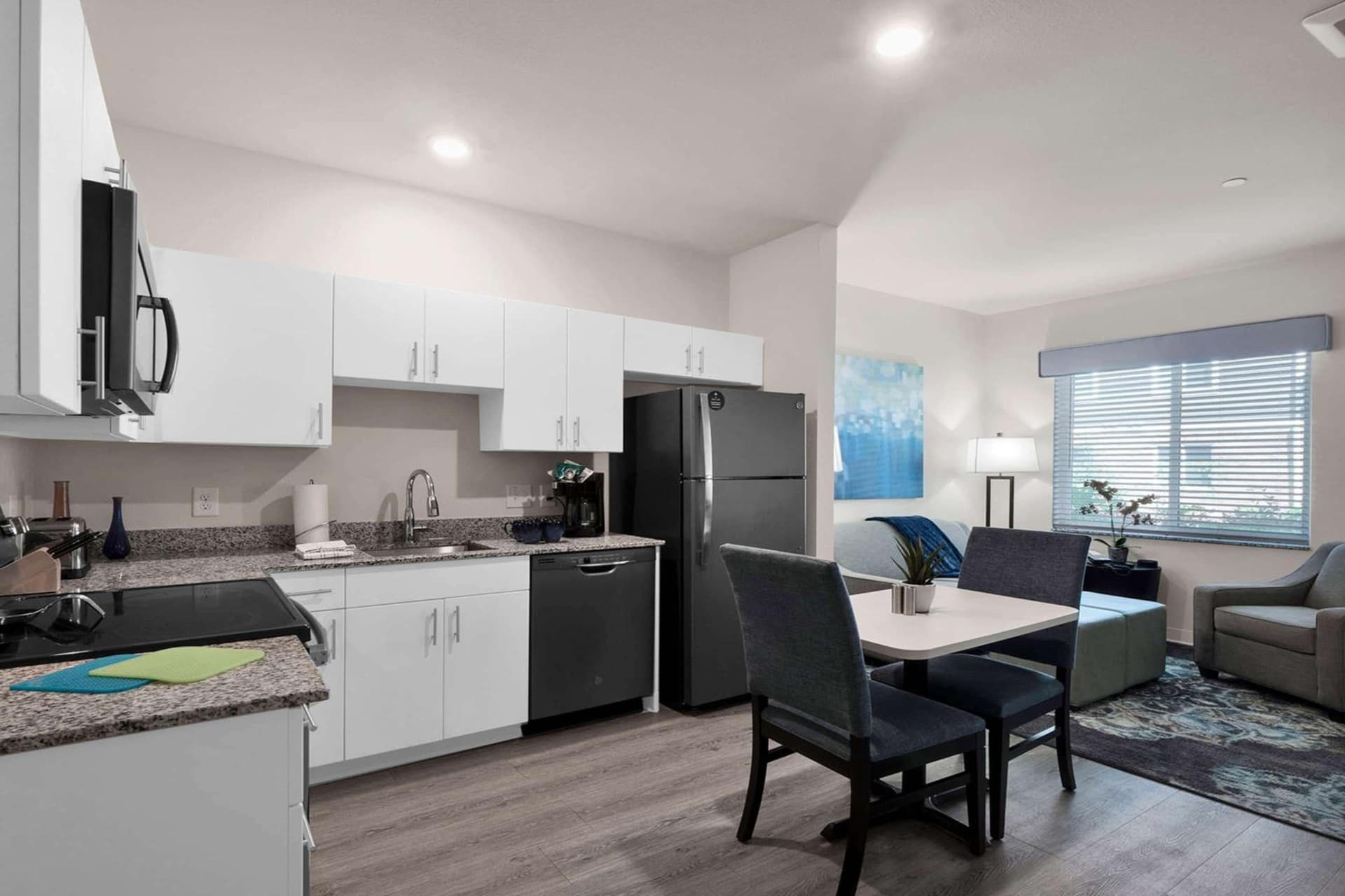 WaterWalk Extended Stay Raleigh Durham Research Triangle gallery photo in Durham, NC — image 58