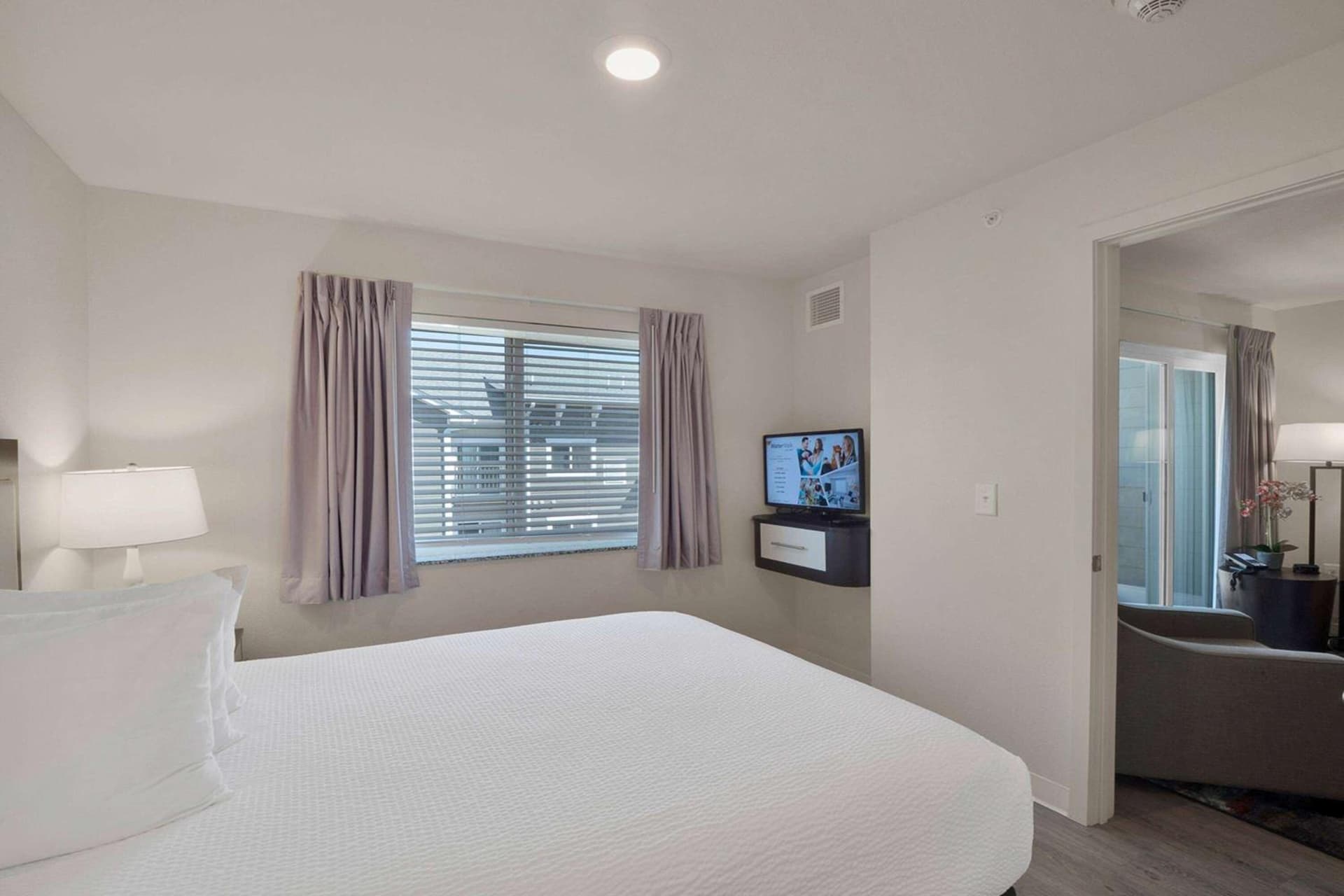 WaterWalk Extended Stay Raleigh Durham Research Triangle gallery photo in Durham, NC — image 76