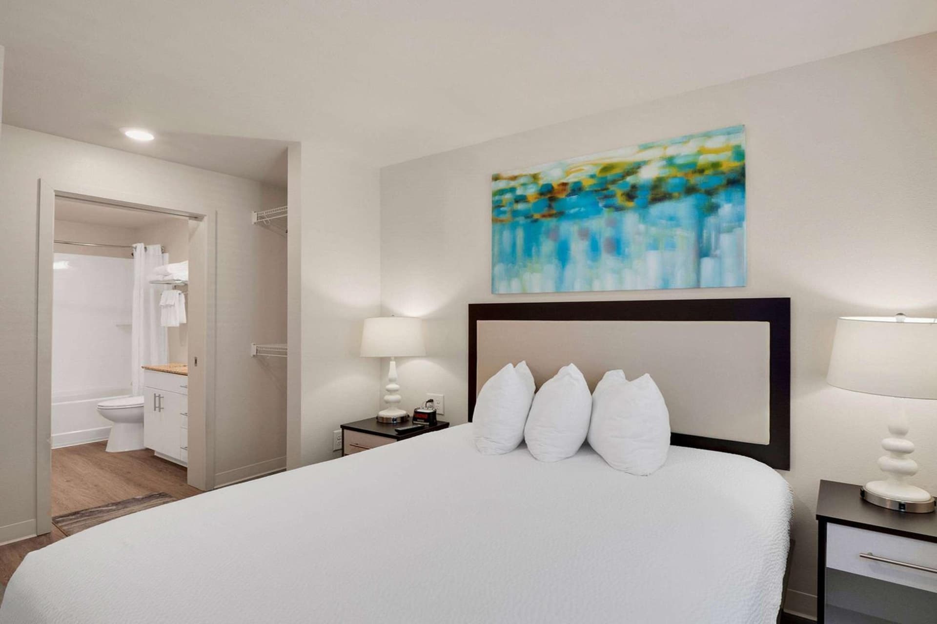 WaterWalk Extended Stay Raleigh Durham Research Triangle gallery photo in Durham, NC — image 35