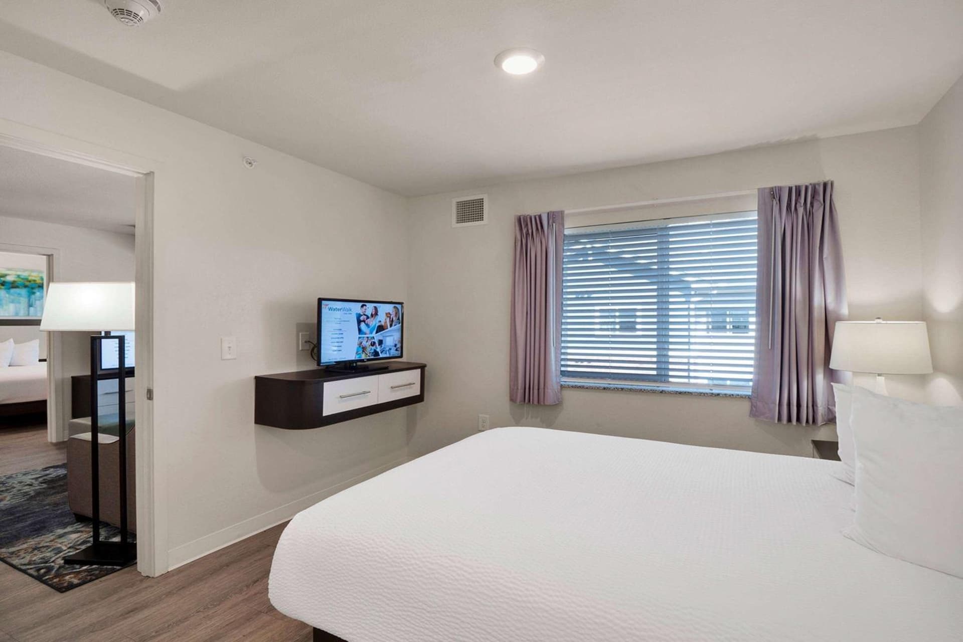 WaterWalk Extended Stay Raleigh Durham Research Triangle gallery photo in Durham, NC — image 34