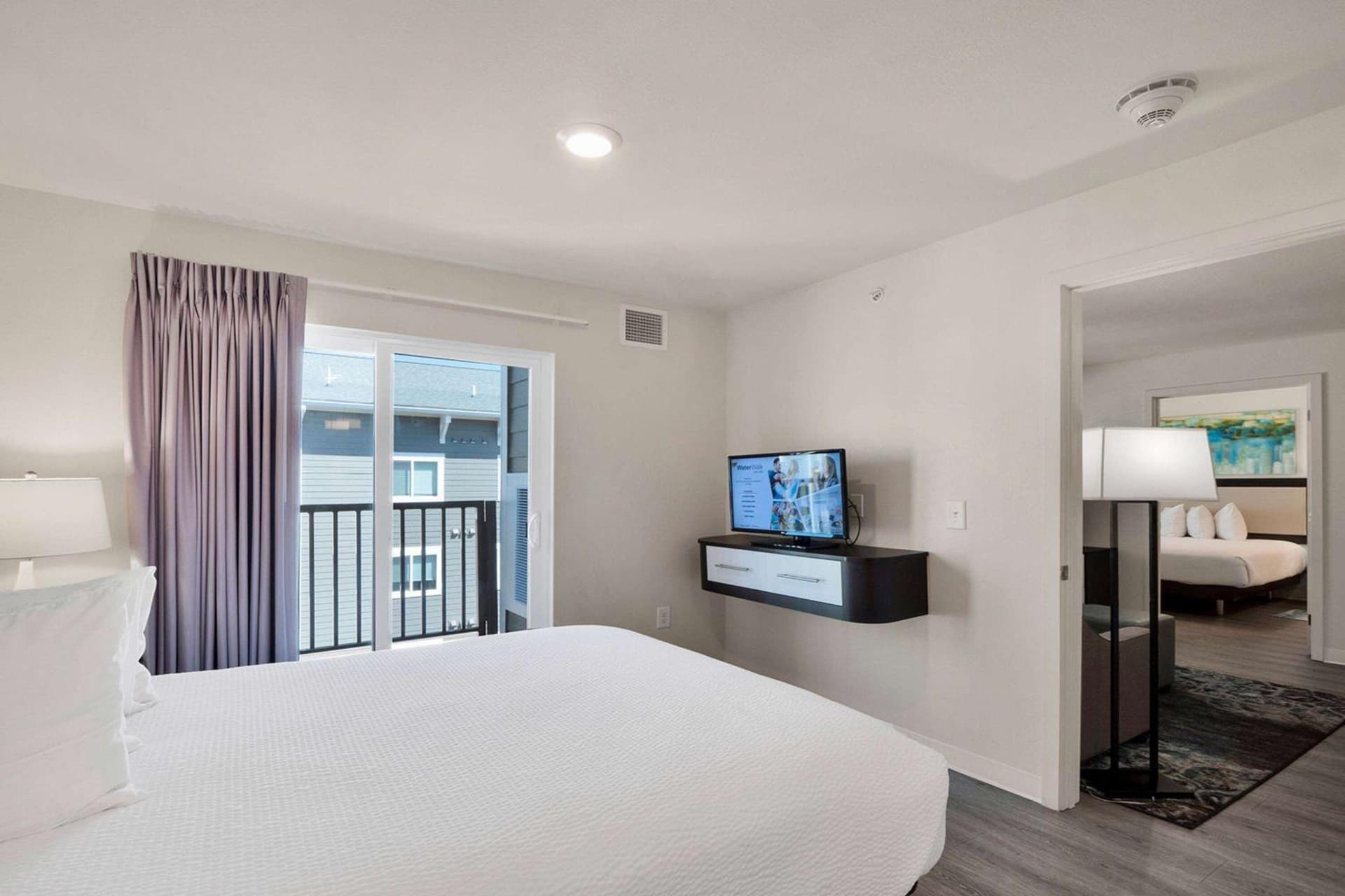 WaterWalk Extended Stay Raleigh Durham Research Triangle gallery photo in Durham, NC — image 8