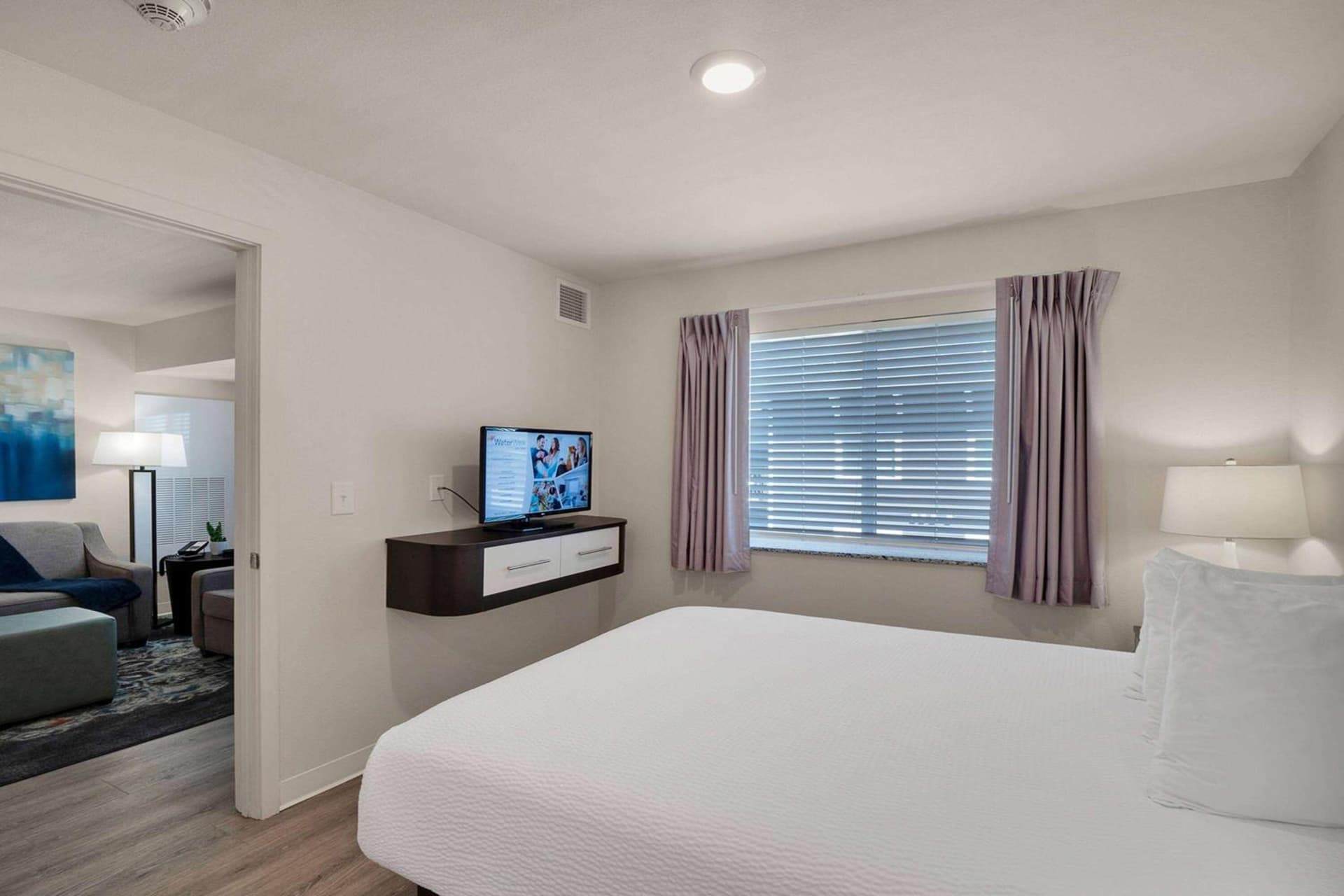 WaterWalk Extended Stay Raleigh Durham Research Triangle gallery photo in Durham, NC — image 22