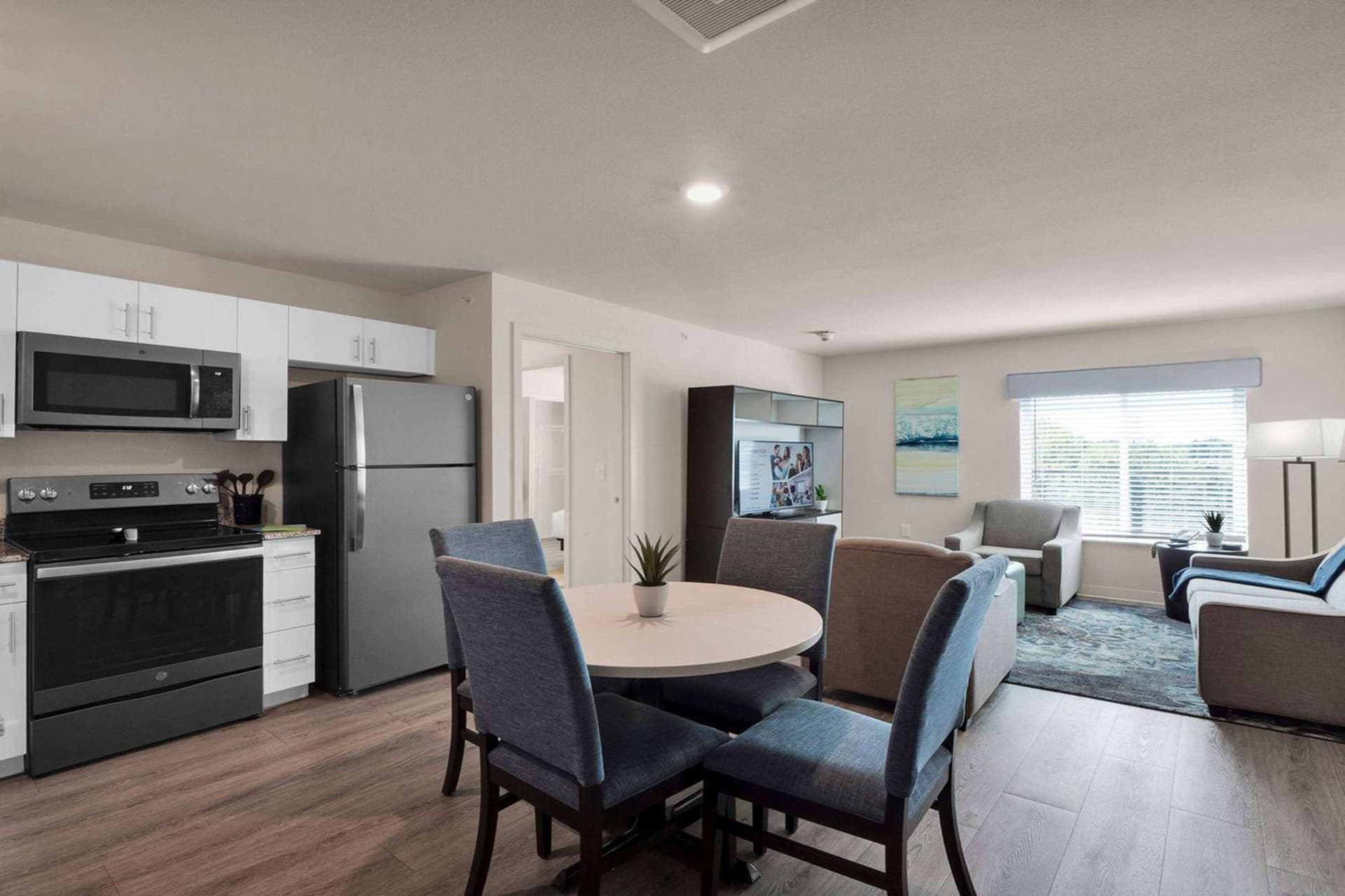 WaterWalk Extended Stay Raleigh Durham Research Triangle gallery photo in Durham, NC — image 21