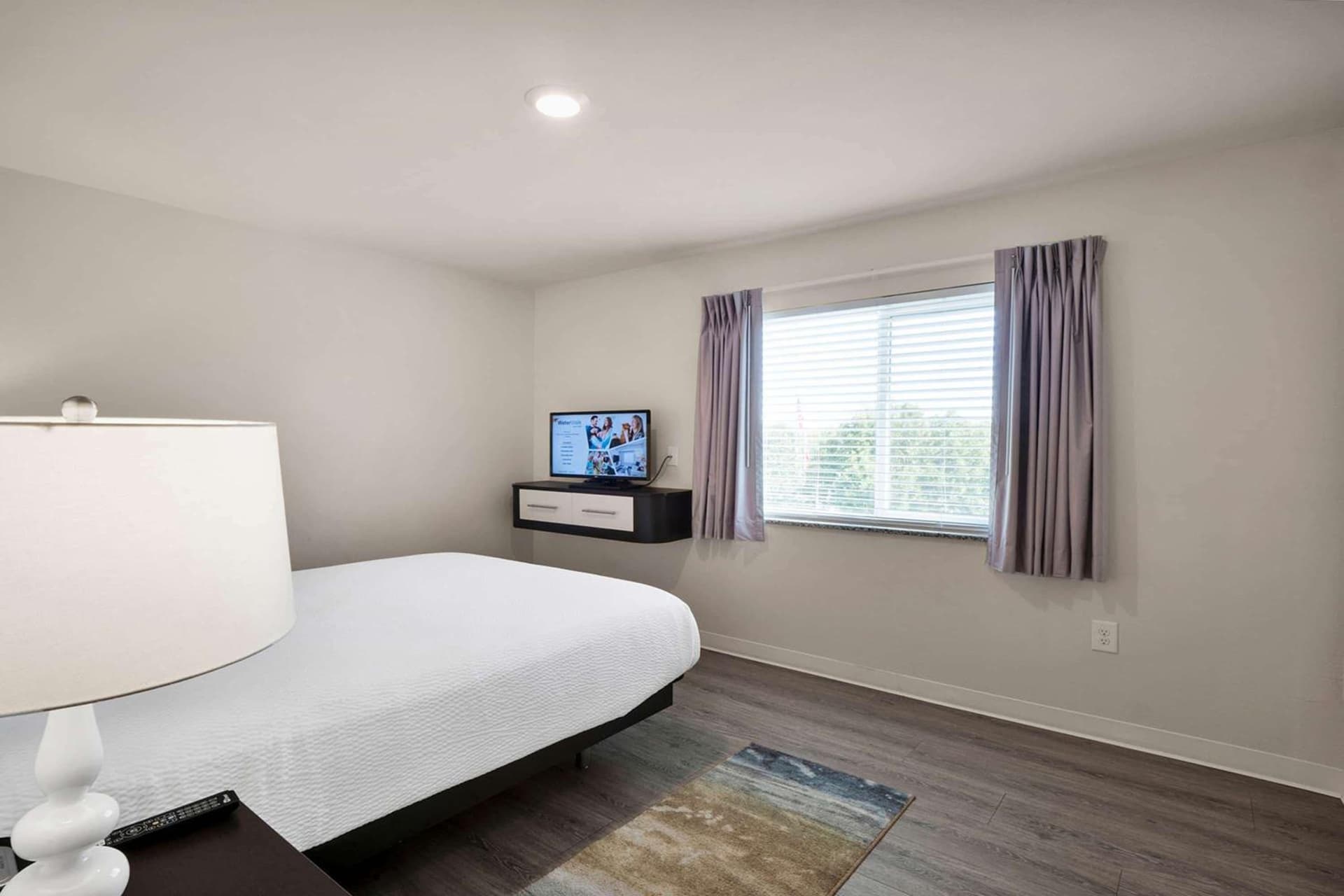 WaterWalk Extended Stay Raleigh Durham Research Triangle gallery photo in Durham, NC — image 74