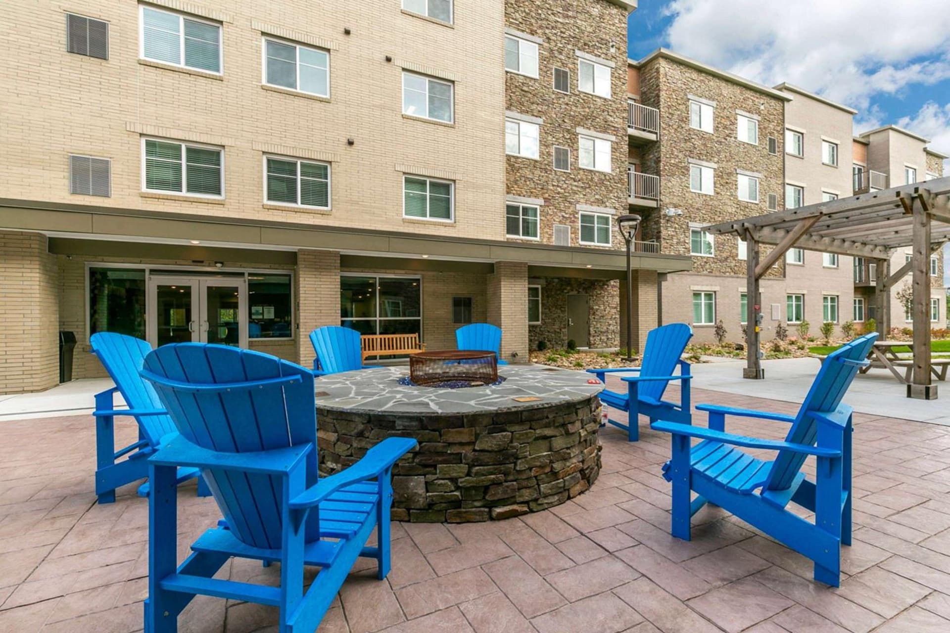 WaterWalk Extended Stay Raleigh Durham Research Triangle gallery photo in Durham, NC — image 99