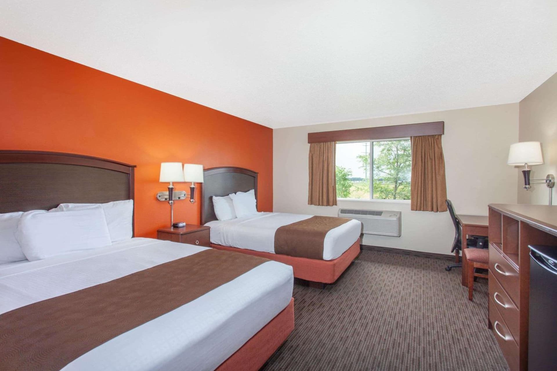 AmericInn by Wyndham St Cloud MN I-94 gallery photo in Saint Cloud, MN — image 9