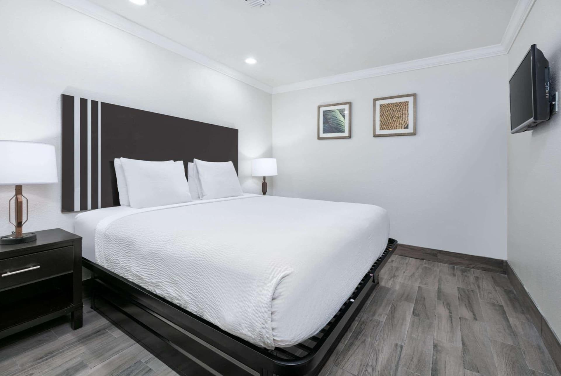 Ramada by Wyndham Diamondhead I-10/Gulfport gallery photo in Diamondhead, MS — image 22