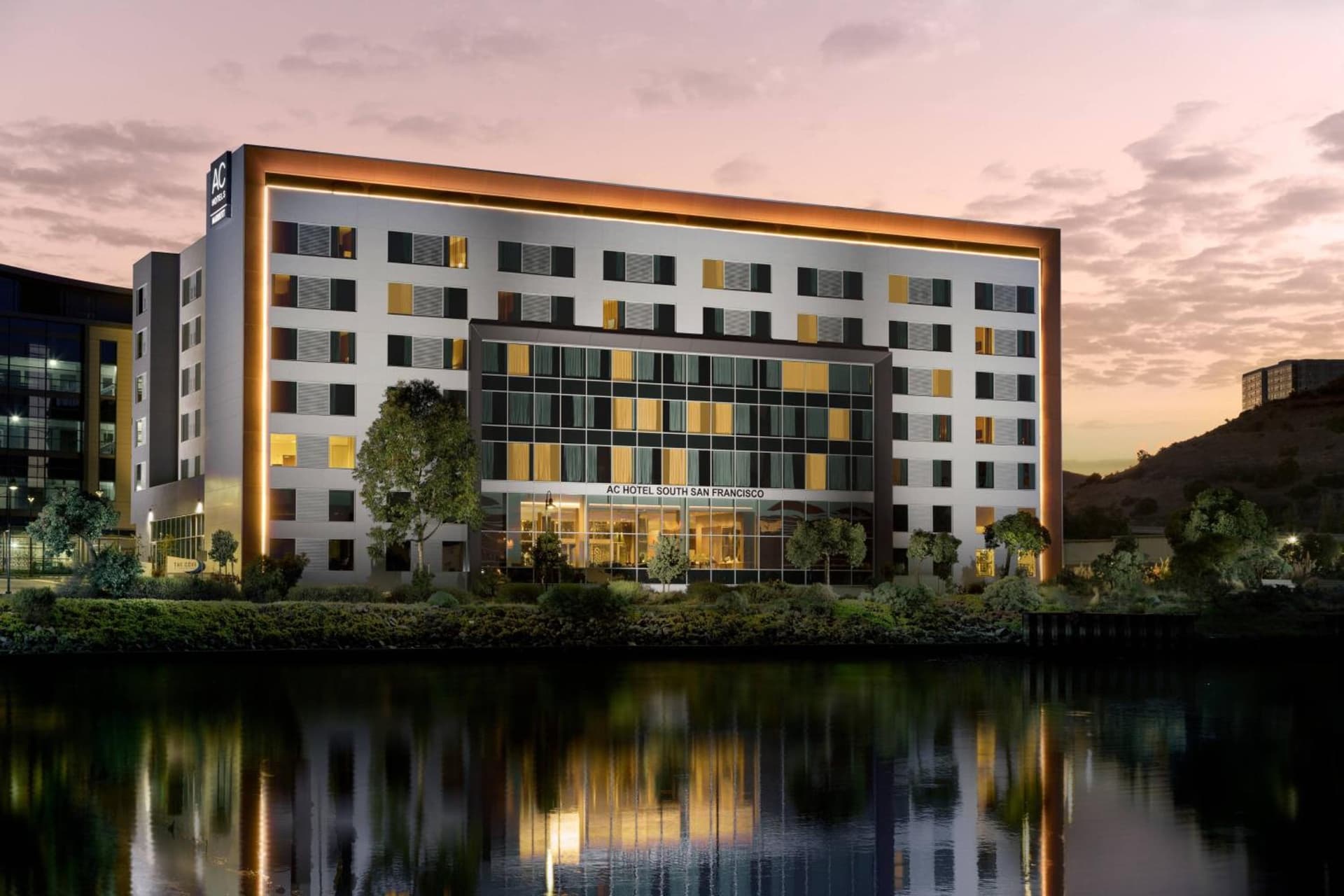 AC Hotel by Marriott San Francisco Airport/Oyster Point Waterfront — hotel in South San Francisco, California