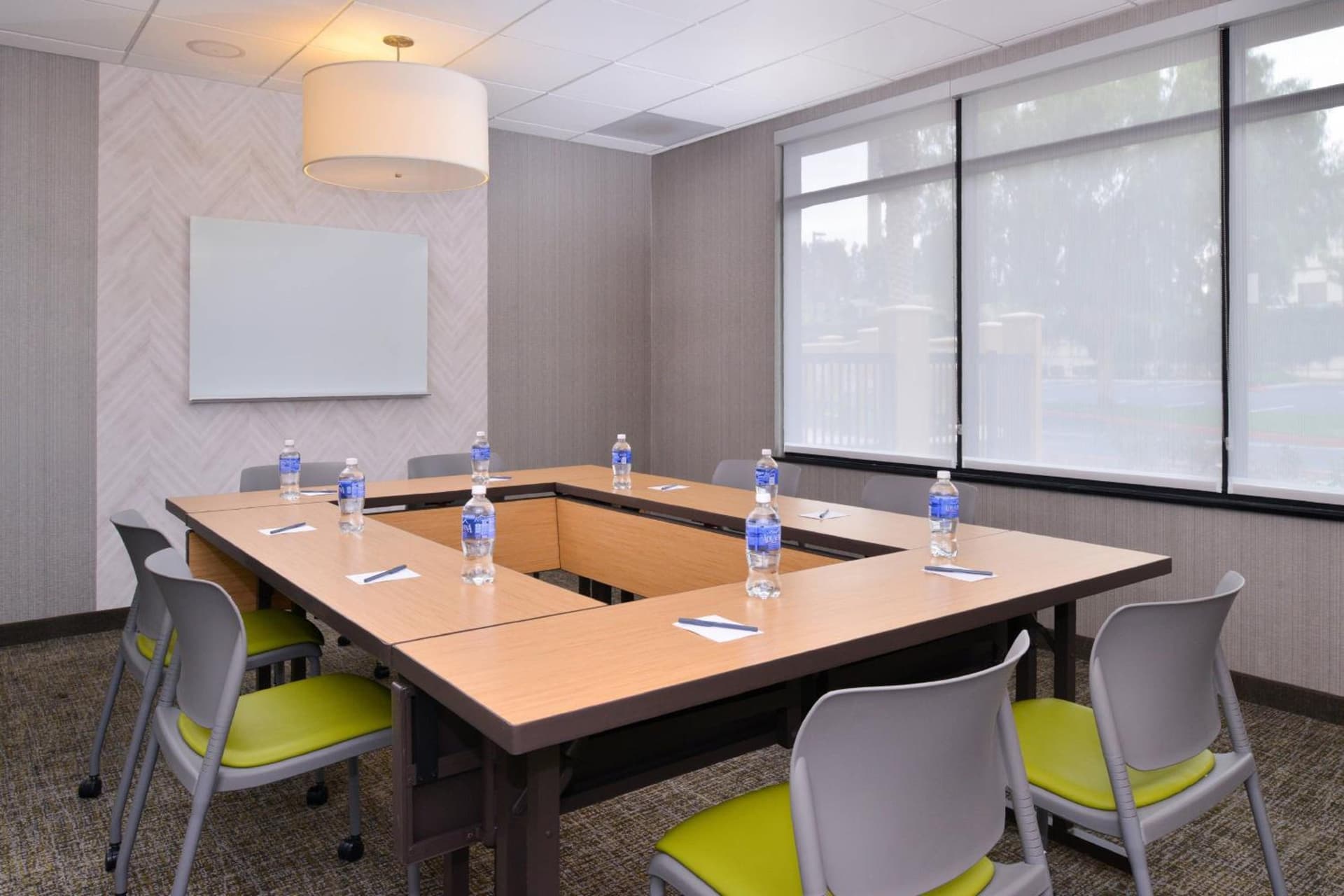 SpringHill Suites by Marriott Corona Riverside gallery photo in Corona, CA — image 16