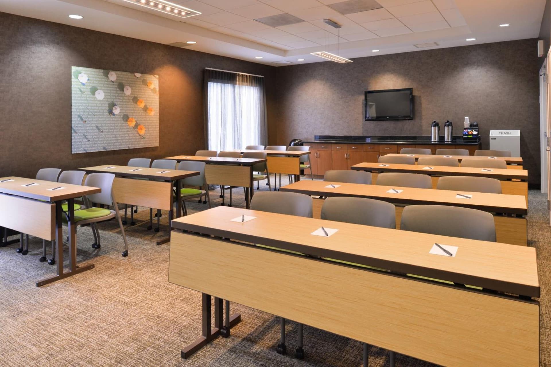 SpringHill Suites by Marriott Corona Riverside gallery photo in Corona, CA — image 11
