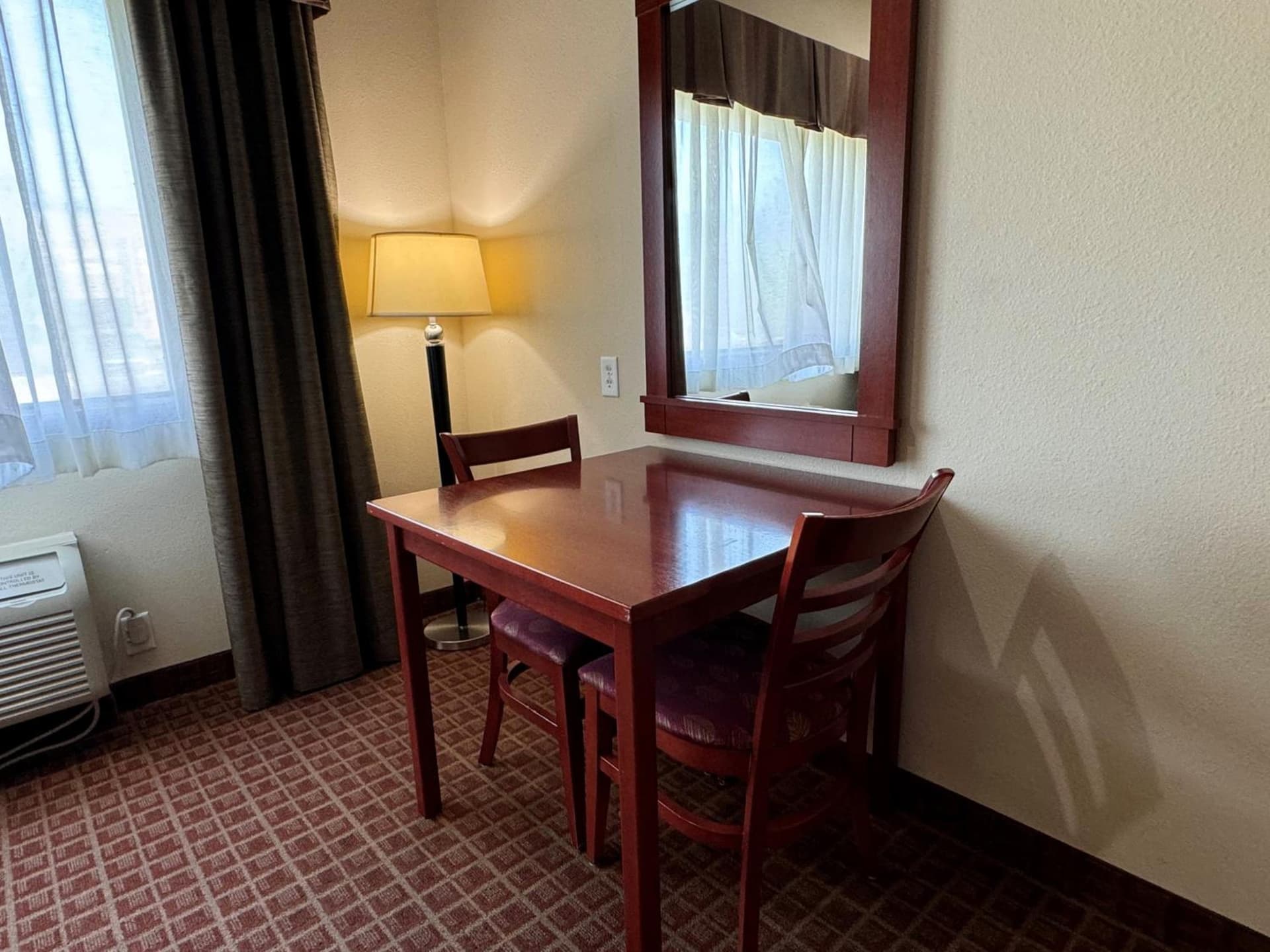 Ramada by Wyndham College Station gallery photo in College Station, TX — image 5