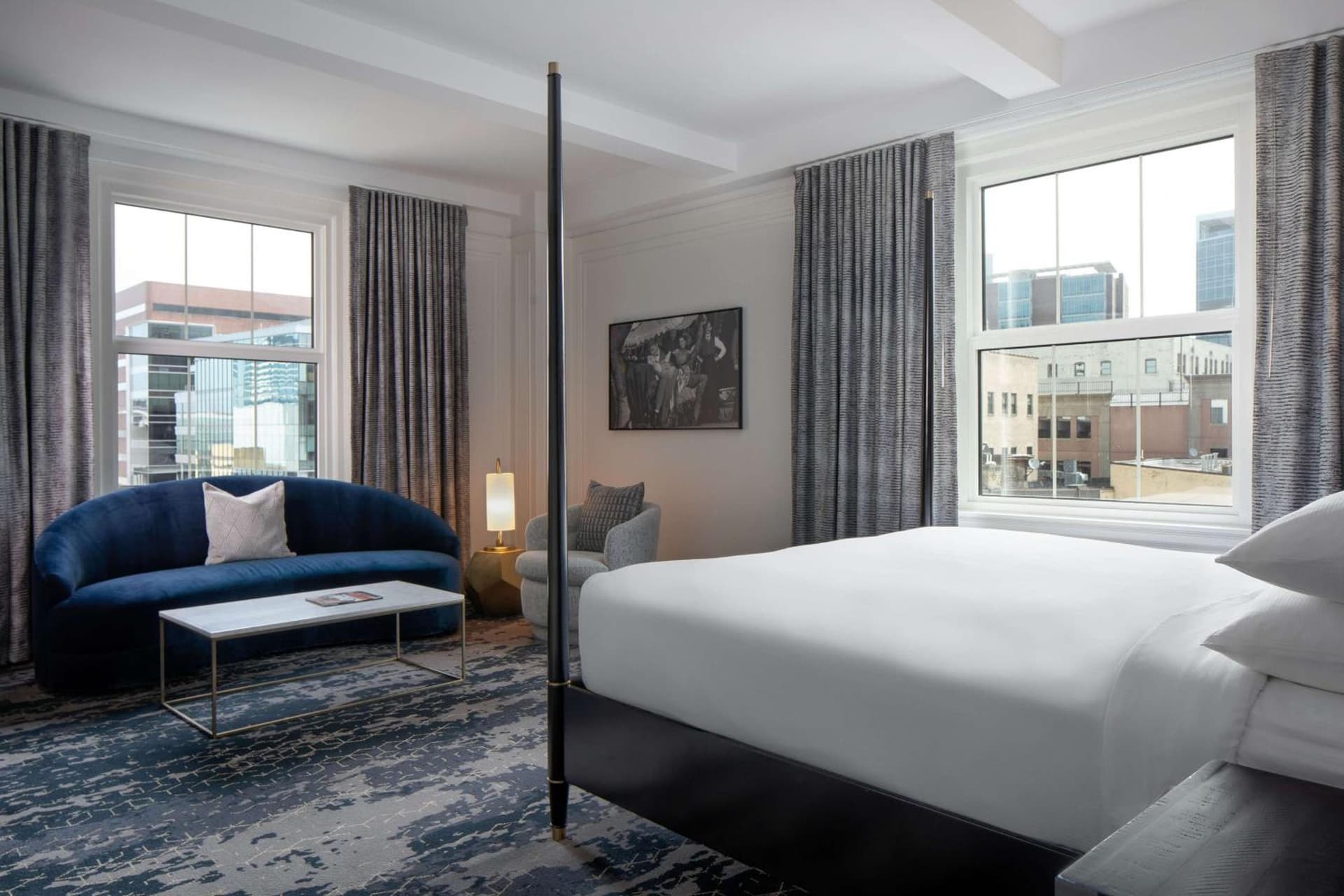 Amway Grand Plaza Hotel, Curio Collection by Hilton gallery photo in Grand Rapids, MI — image 99