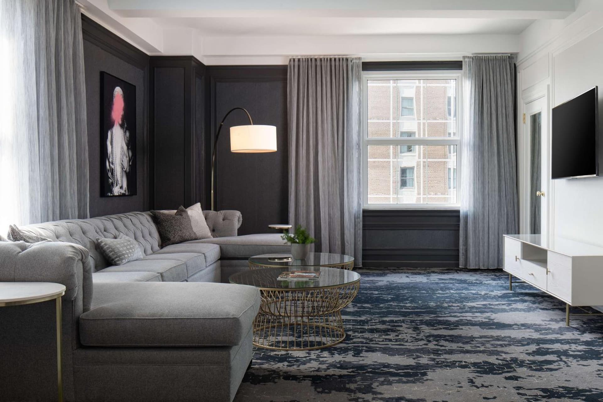 Amway Grand Plaza Hotel, Curio Collection by Hilton gallery photo in Grand Rapids, MI — image 47