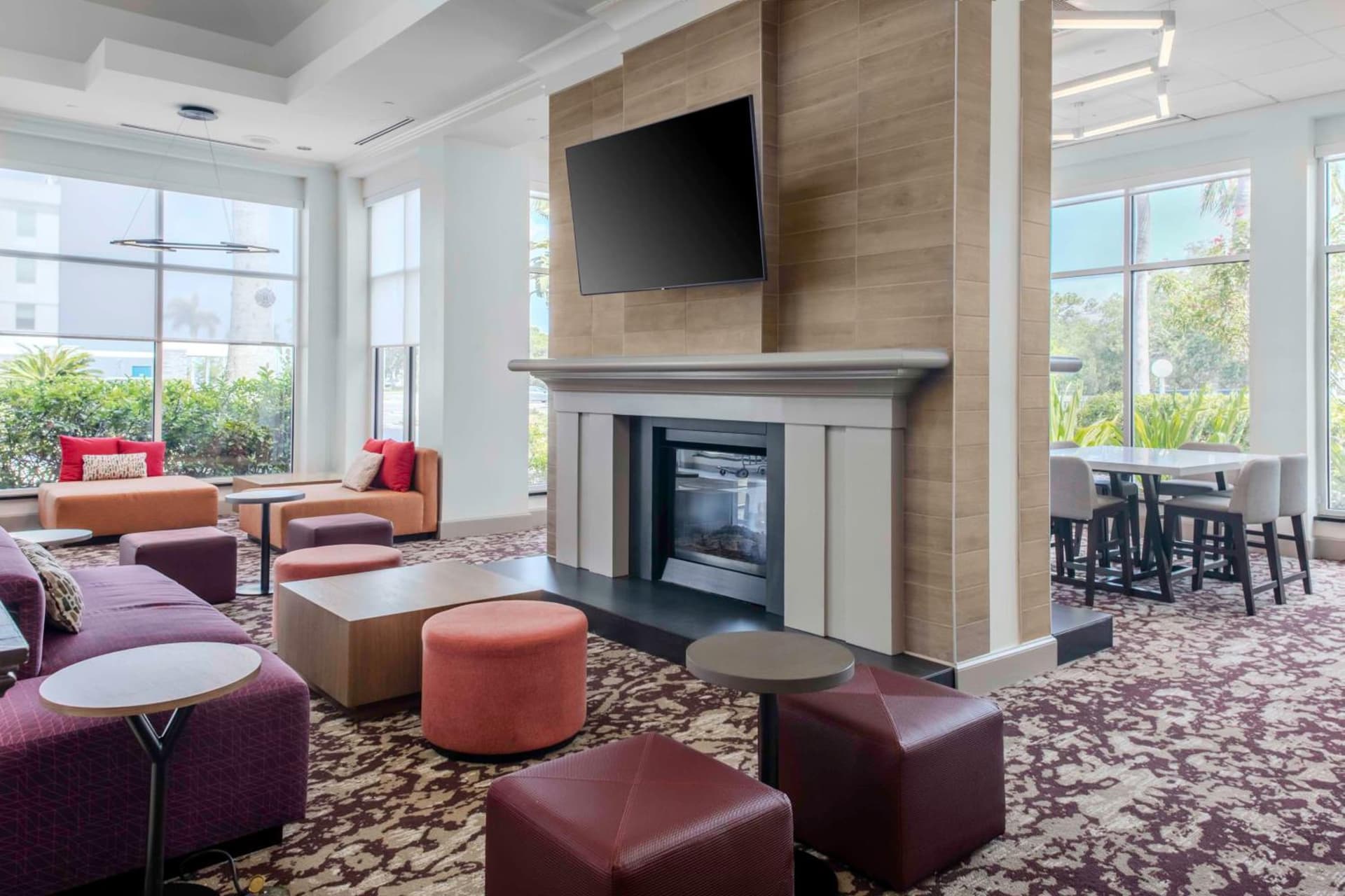 Hilton Garden Inn Sarasota-Bradenton Airport property views in Sarasota, FL — gallery photo 3
