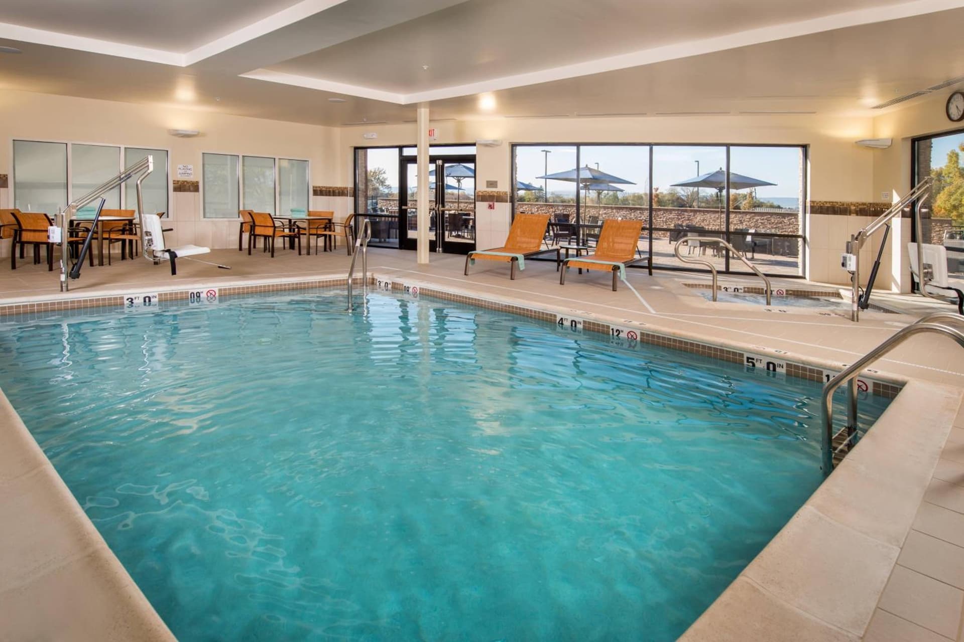Courtyard by Marriott Shippensburg gallery photo in Shippensburg, PA — image 18