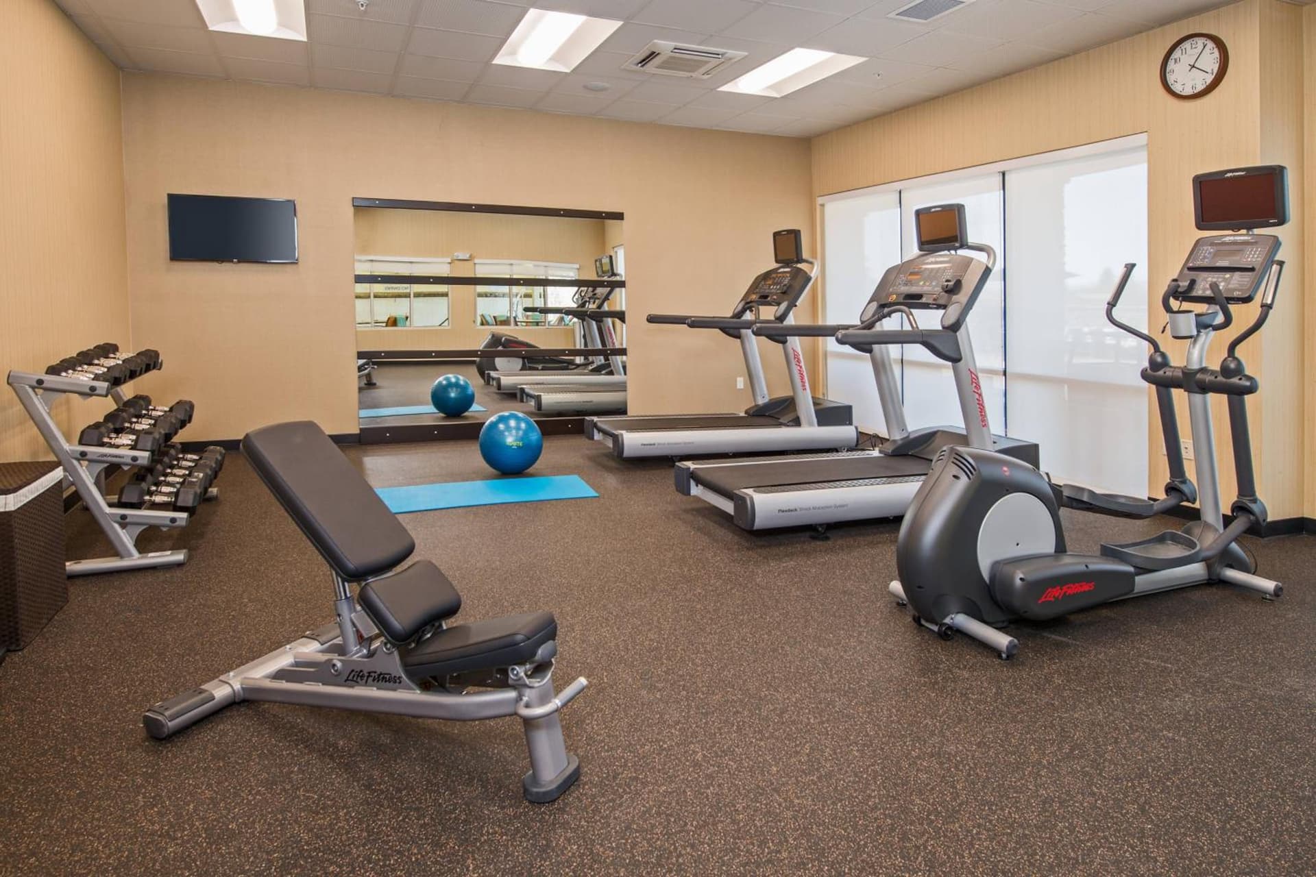 Courtyard by Marriott Shippensburg gallery photo in Shippensburg, PA — image 9