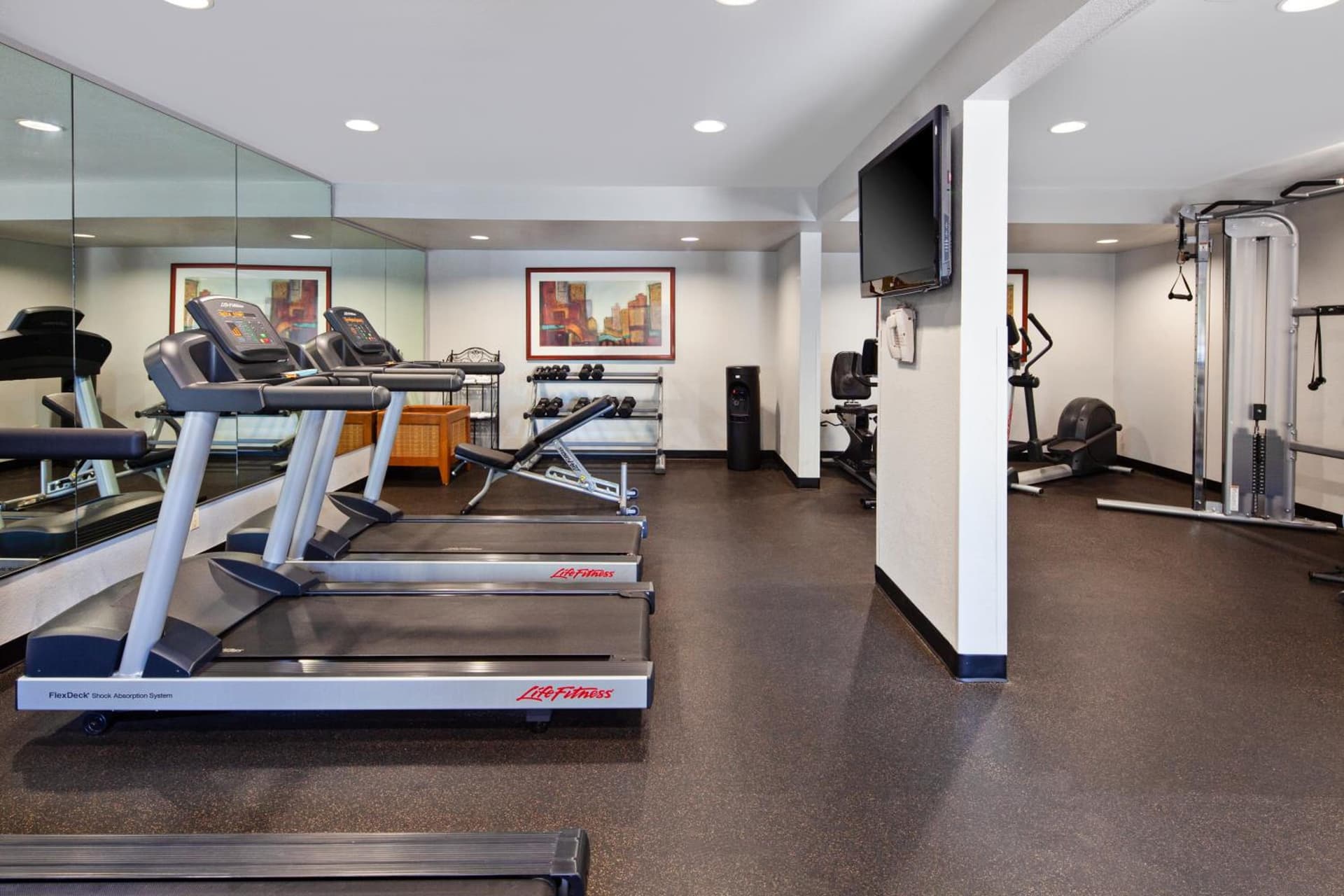 Best Western Chula Vista/Otay Valley Hotel property views in Chula Vista, CA — gallery photo 3
