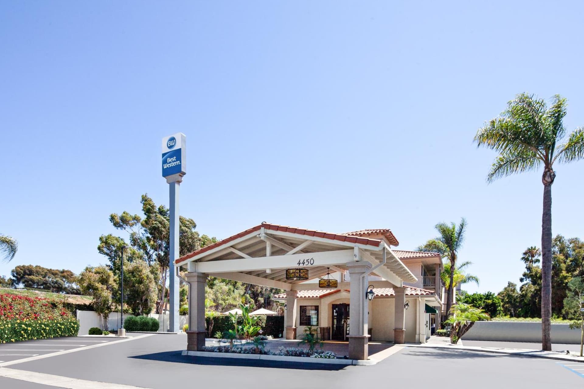 Best Western Chula Vista/Otay Valley Hotel property views in Chula Vista, CA — gallery photo 3