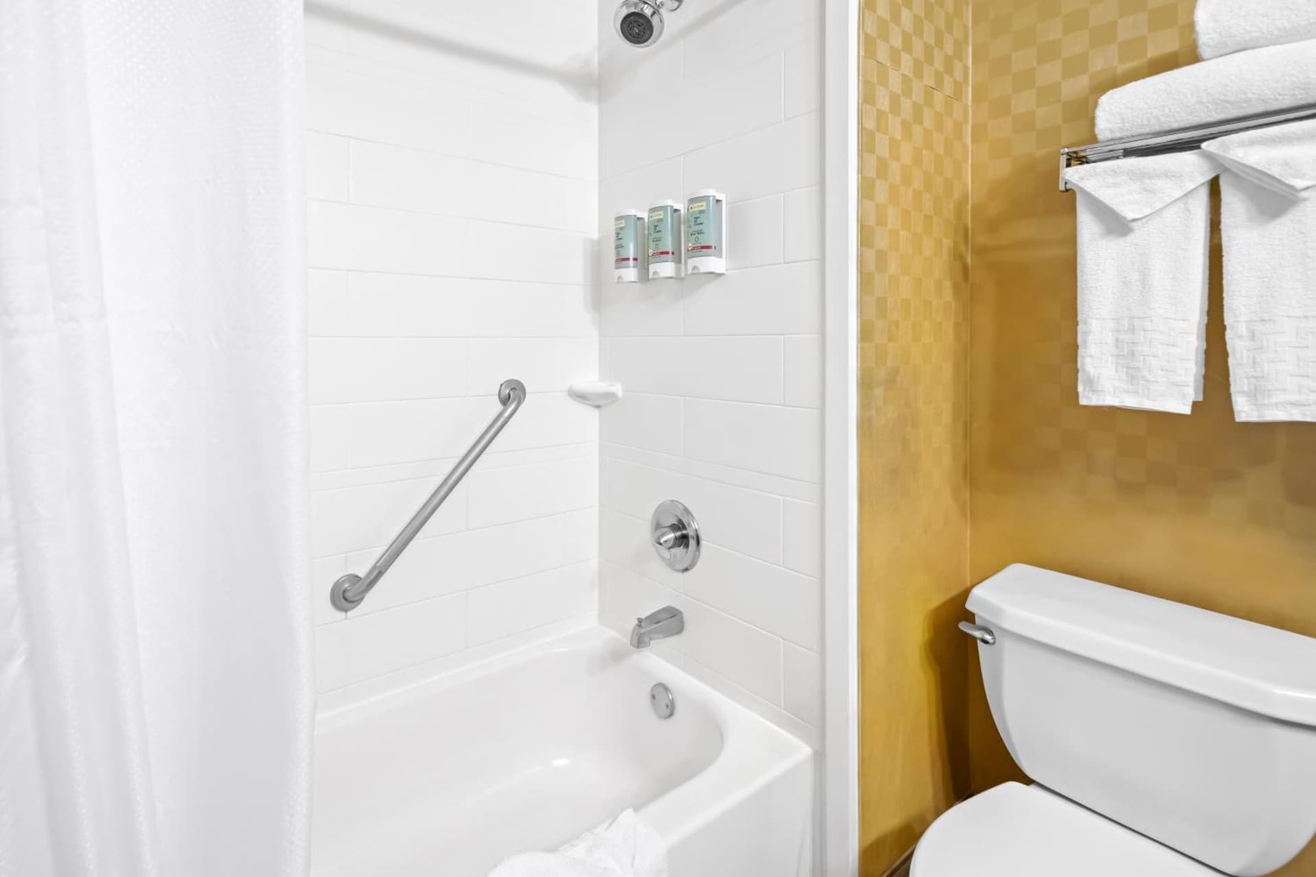 Best Western De Anza Inn gallery photo in Monterey, CA — image 6