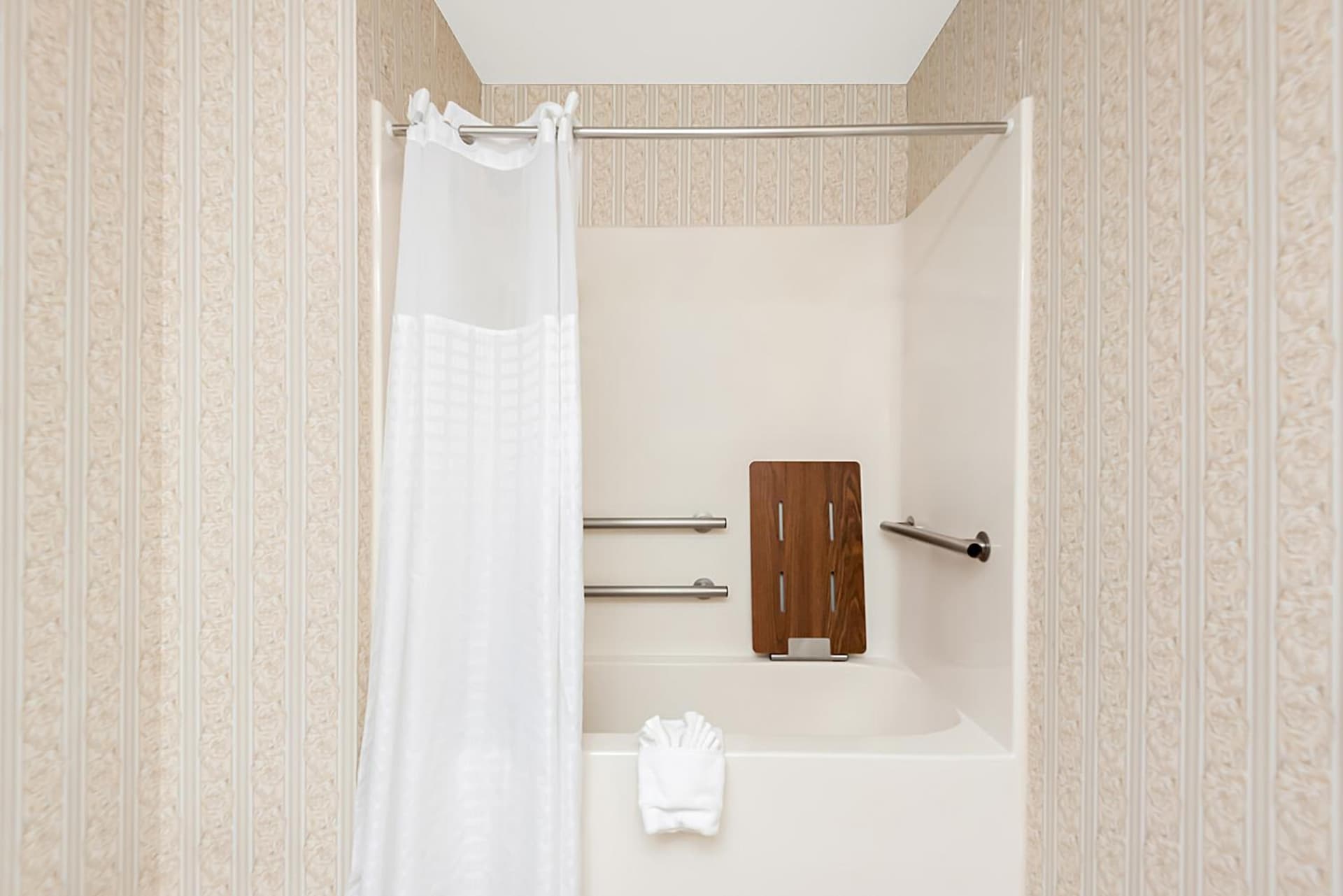 Comfort Suites New Orleans East gallery photo in New Orleans, LA — image 27