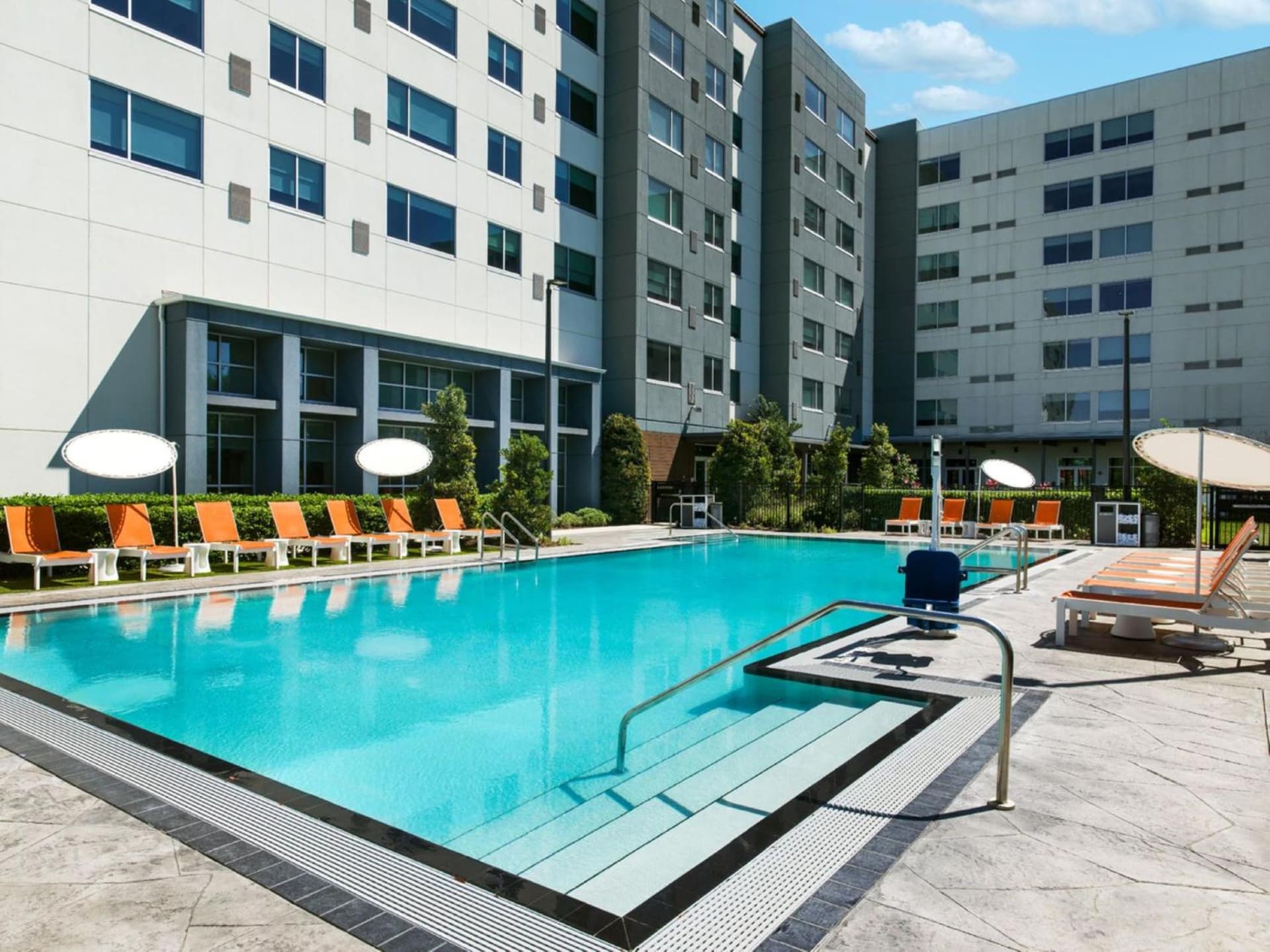 Aloft Orlando at SeaWorld interior in Orlando, FL — gallery photo 2