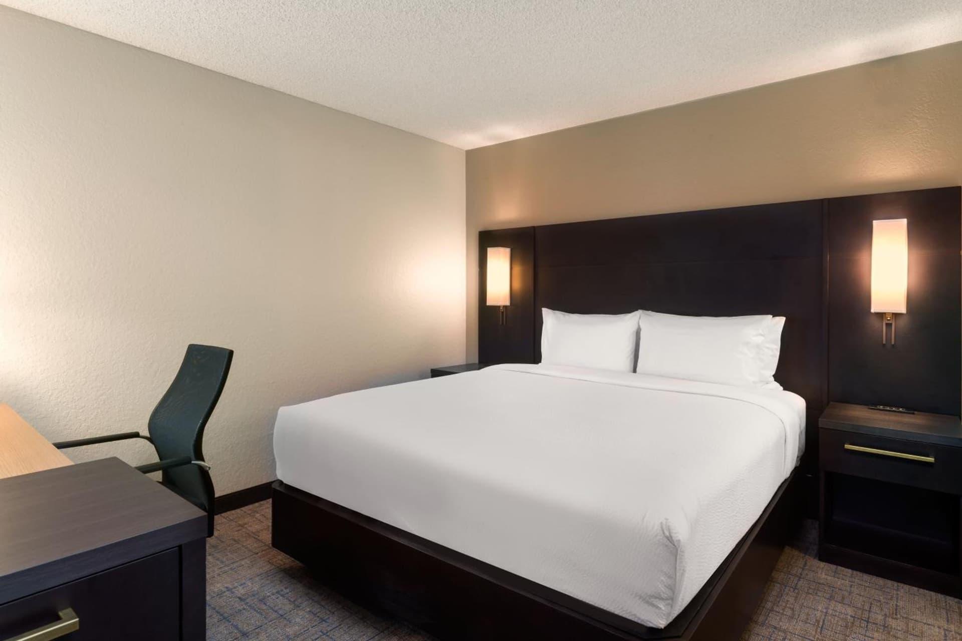 Residence Inn by Marriott Long Beach gallery photo in Long Beach, CA — image 7