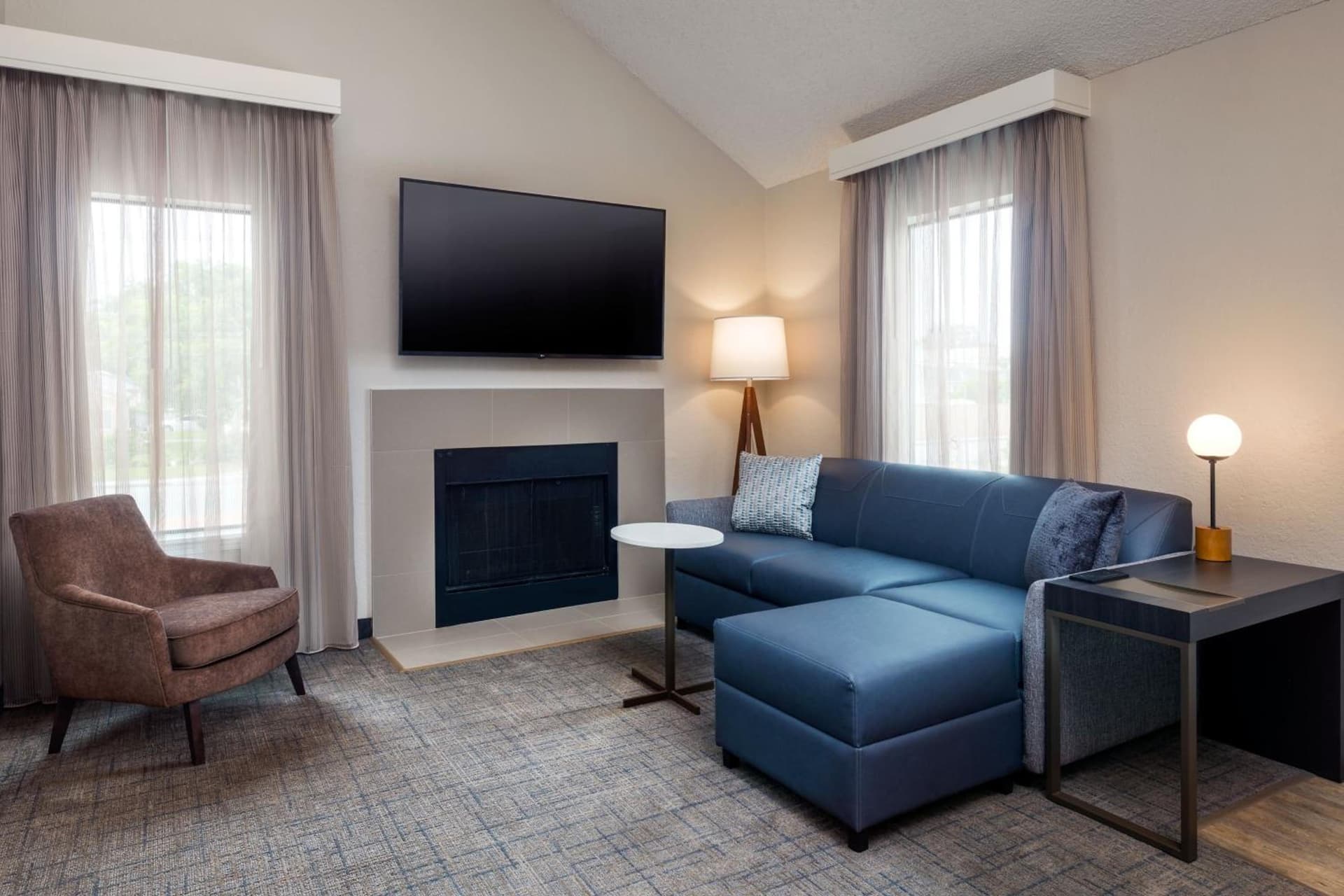 Residence Inn by Marriott Long Beach gallery photo in Long Beach, CA — image 12