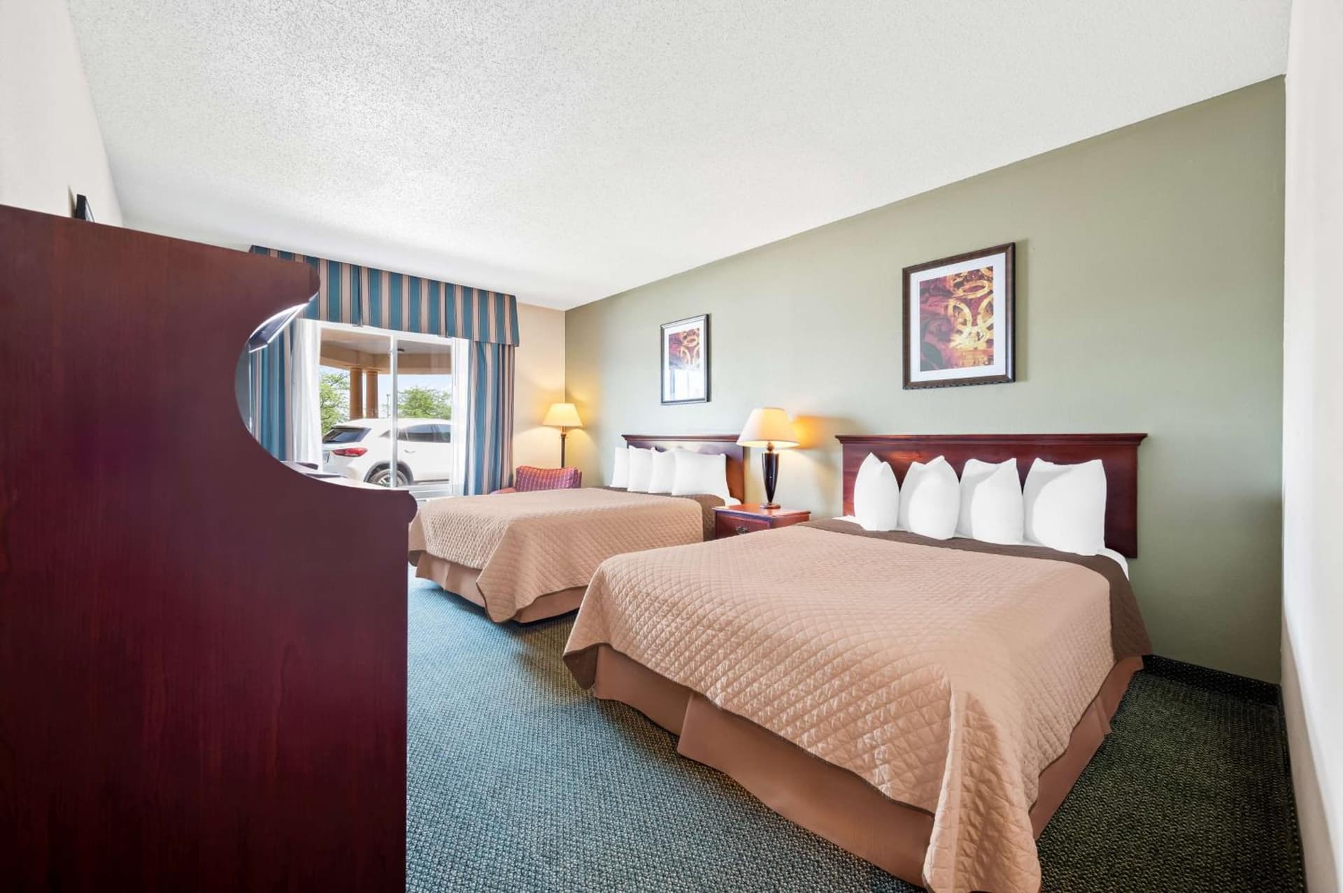 Best Western Annawan Inn property views in Annawan, IL — gallery photo 3