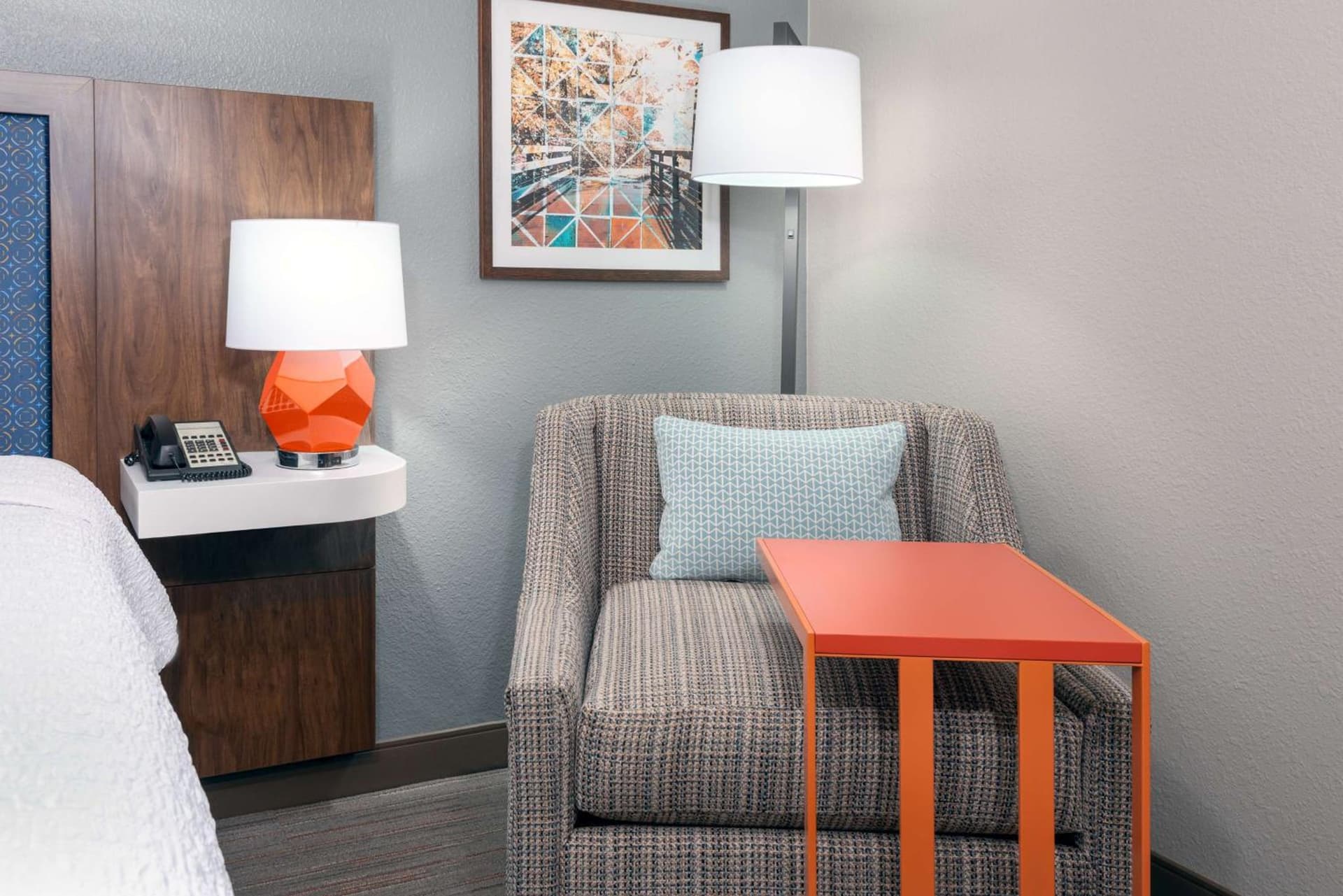 Hampton Inn & Suites Charlottesville at the University gallery photo in Charlottesville, VA — image 29