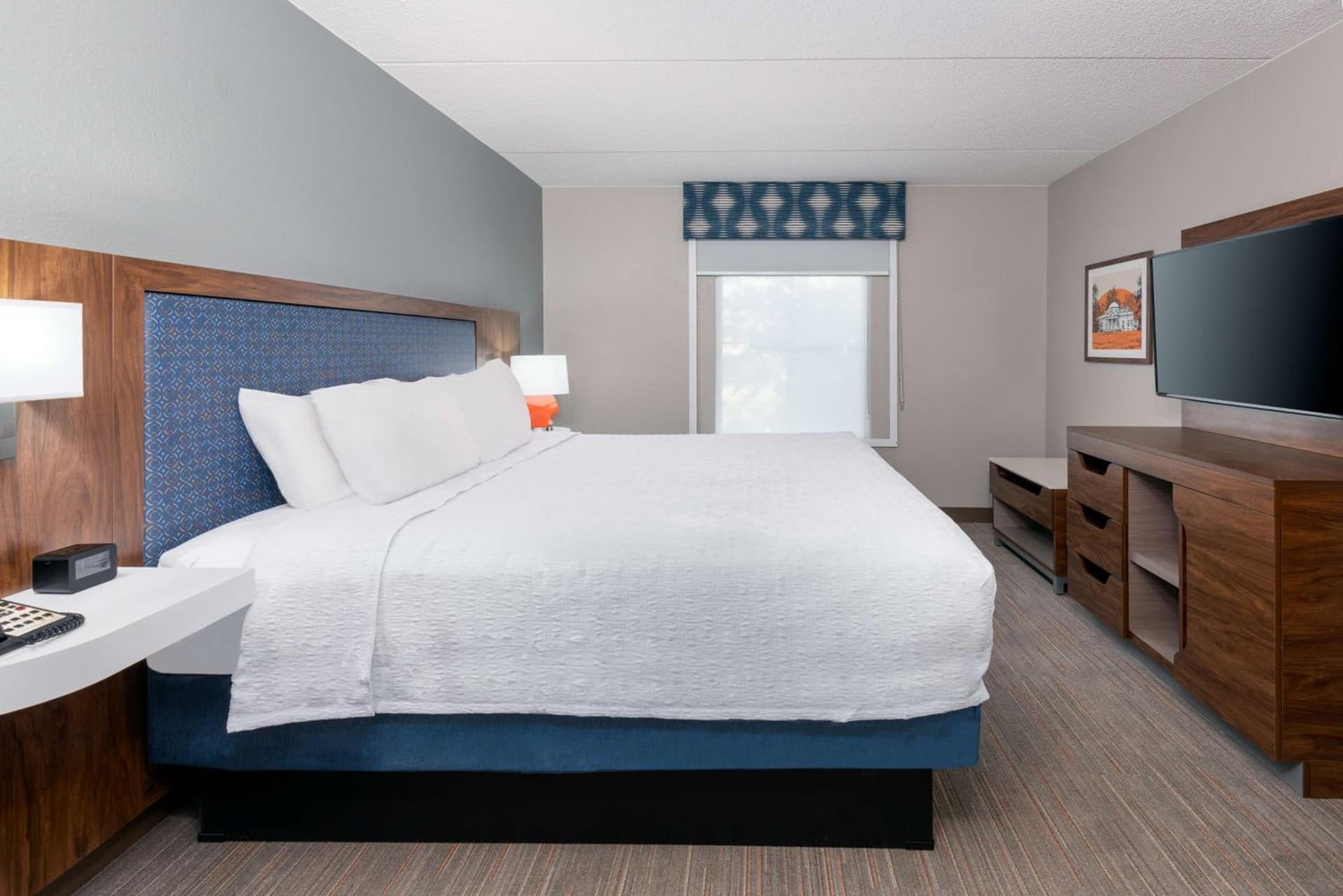 Hampton Inn & Suites Charlottesville at the University gallery photo in Charlottesville, VA — image 39