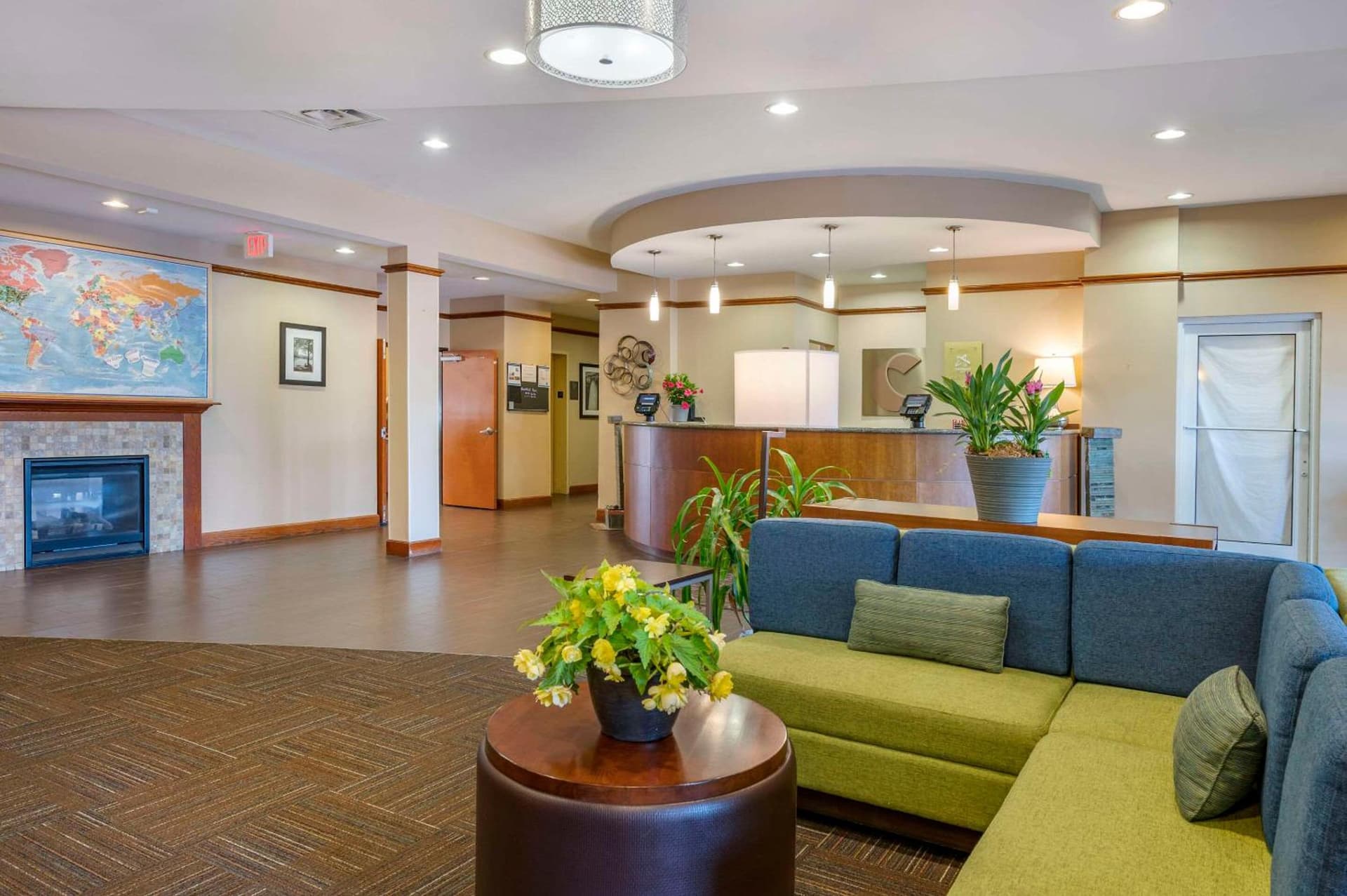 Comfort Suites Urbana Champaign, University Area gallery photo in Champaign, IL — image 33