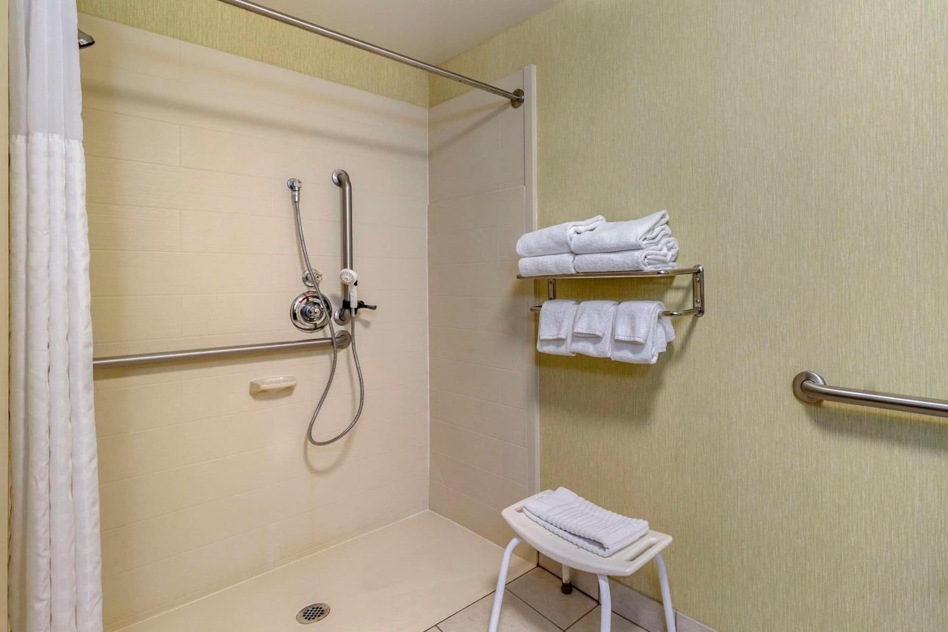 Comfort Suites Knoxville West - Farragut gallery photo in Knoxville, TN — image 14