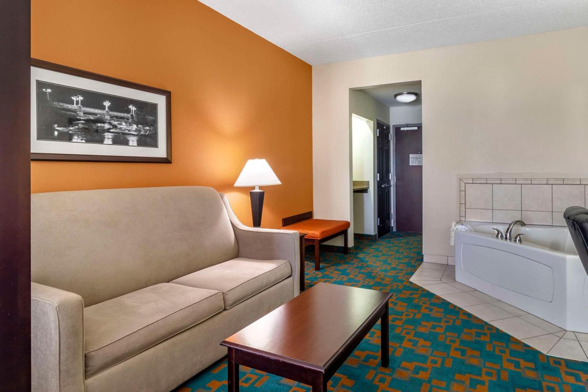 Comfort Suites Knoxville West - Farragut gallery photo in Knoxville, TN — image 26