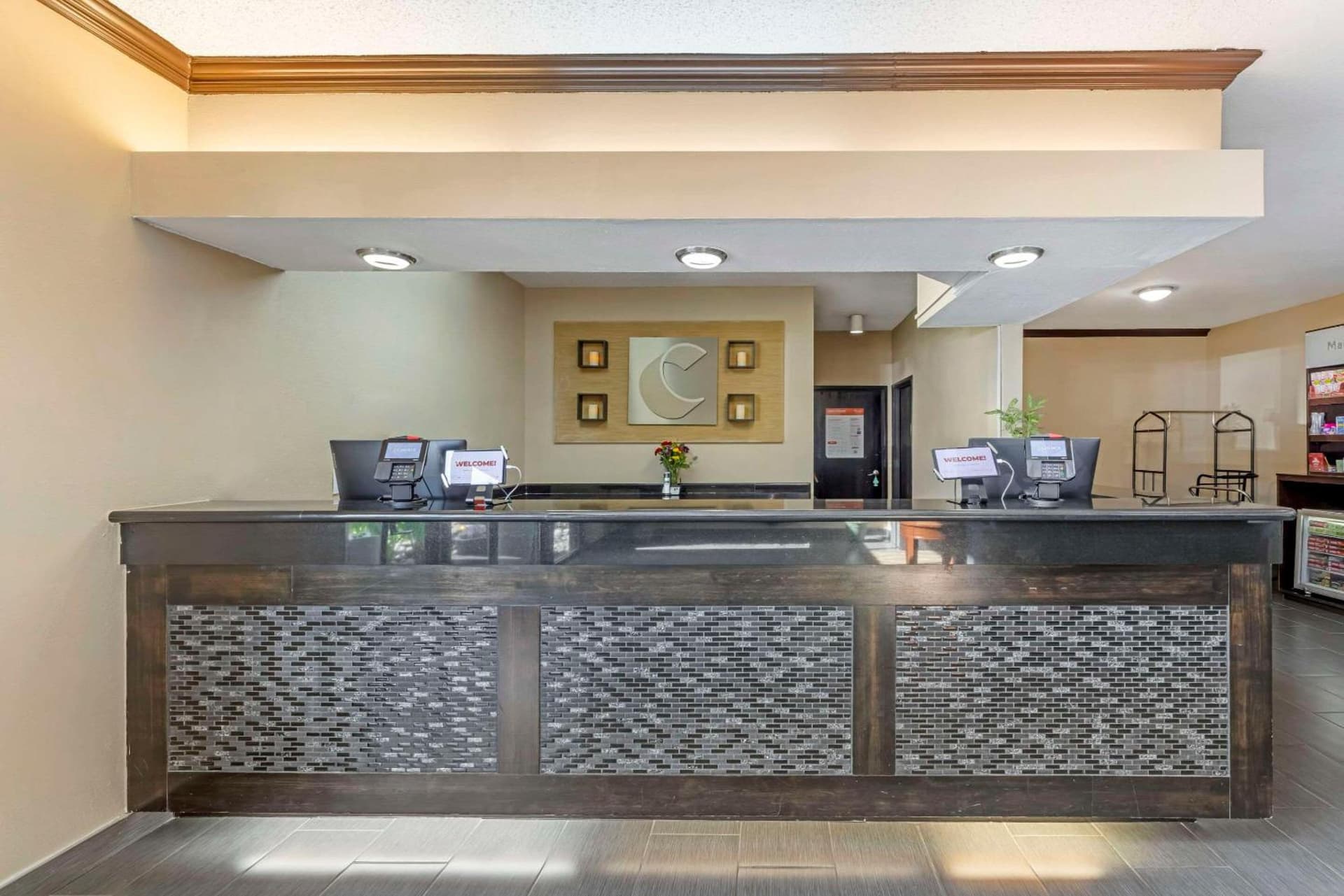 Comfort Suites Near Vancouver Mall gallery photo in Vancouver, WA — image 4