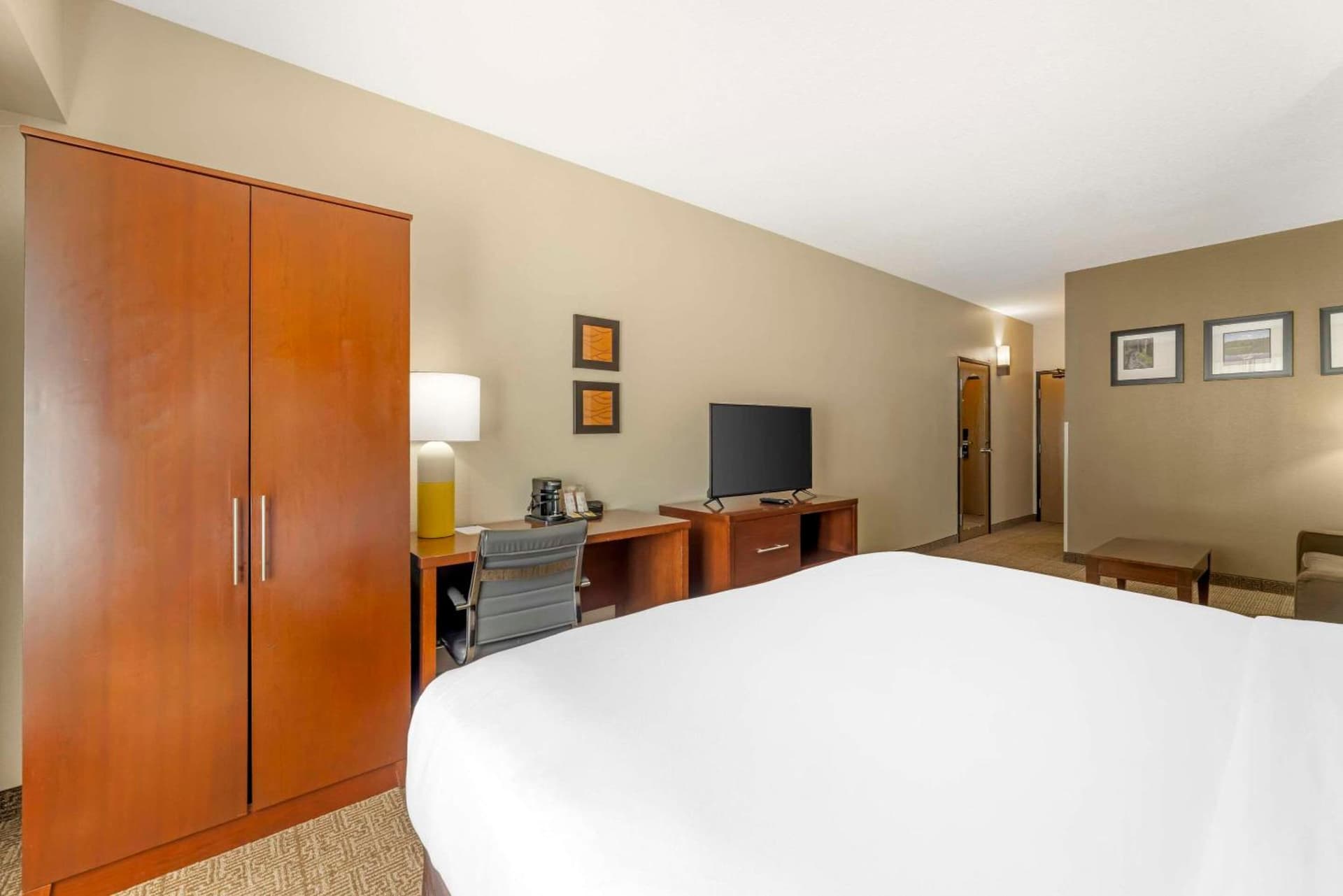 Comfort Suites Near Vancouver Mall gallery photo in Vancouver, WA — image 37