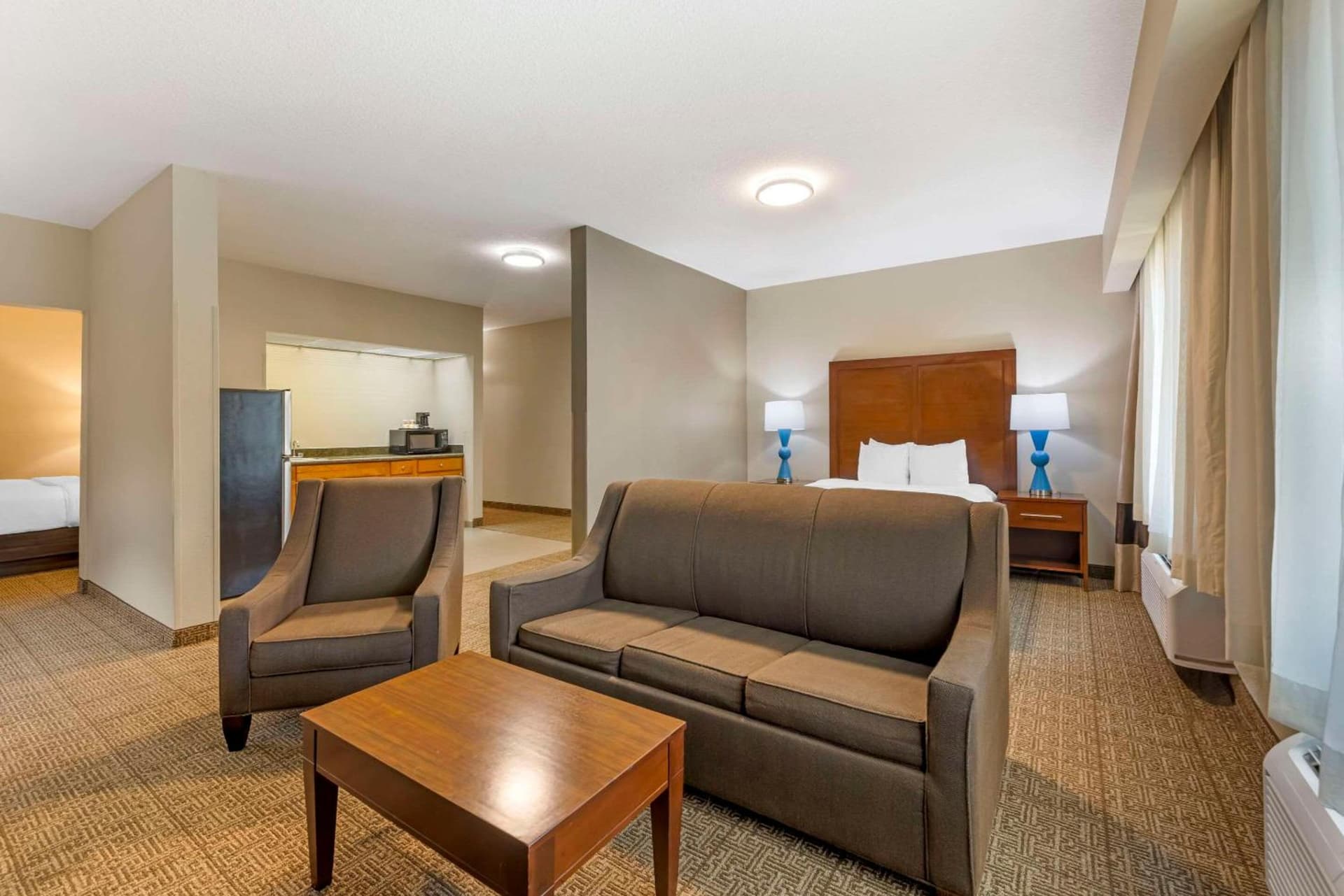 Comfort Suites Near Vancouver Mall gallery photo in Vancouver, WA — image 17
