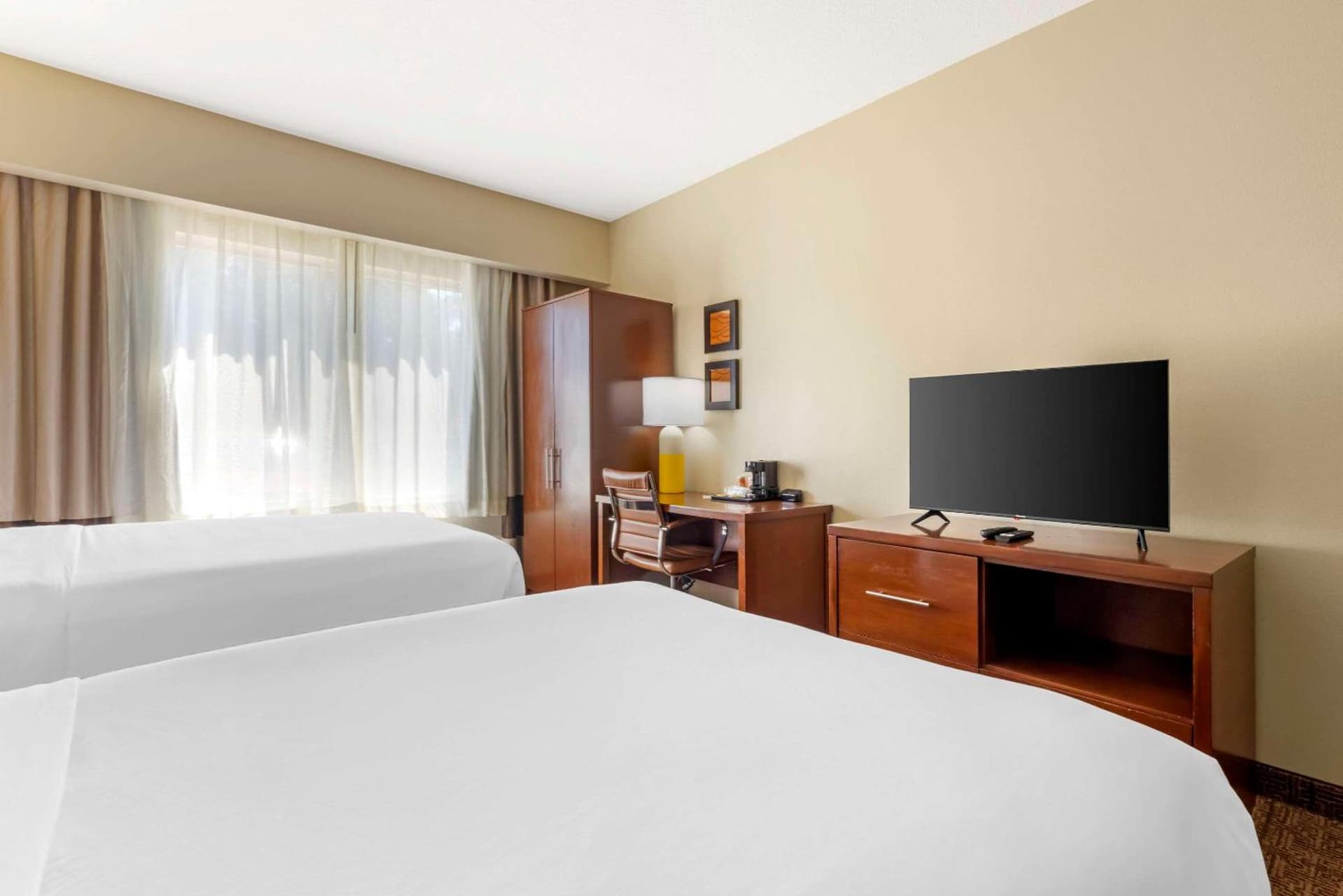 Comfort Suites Near Vancouver Mall gallery photo in Vancouver, WA — image 46