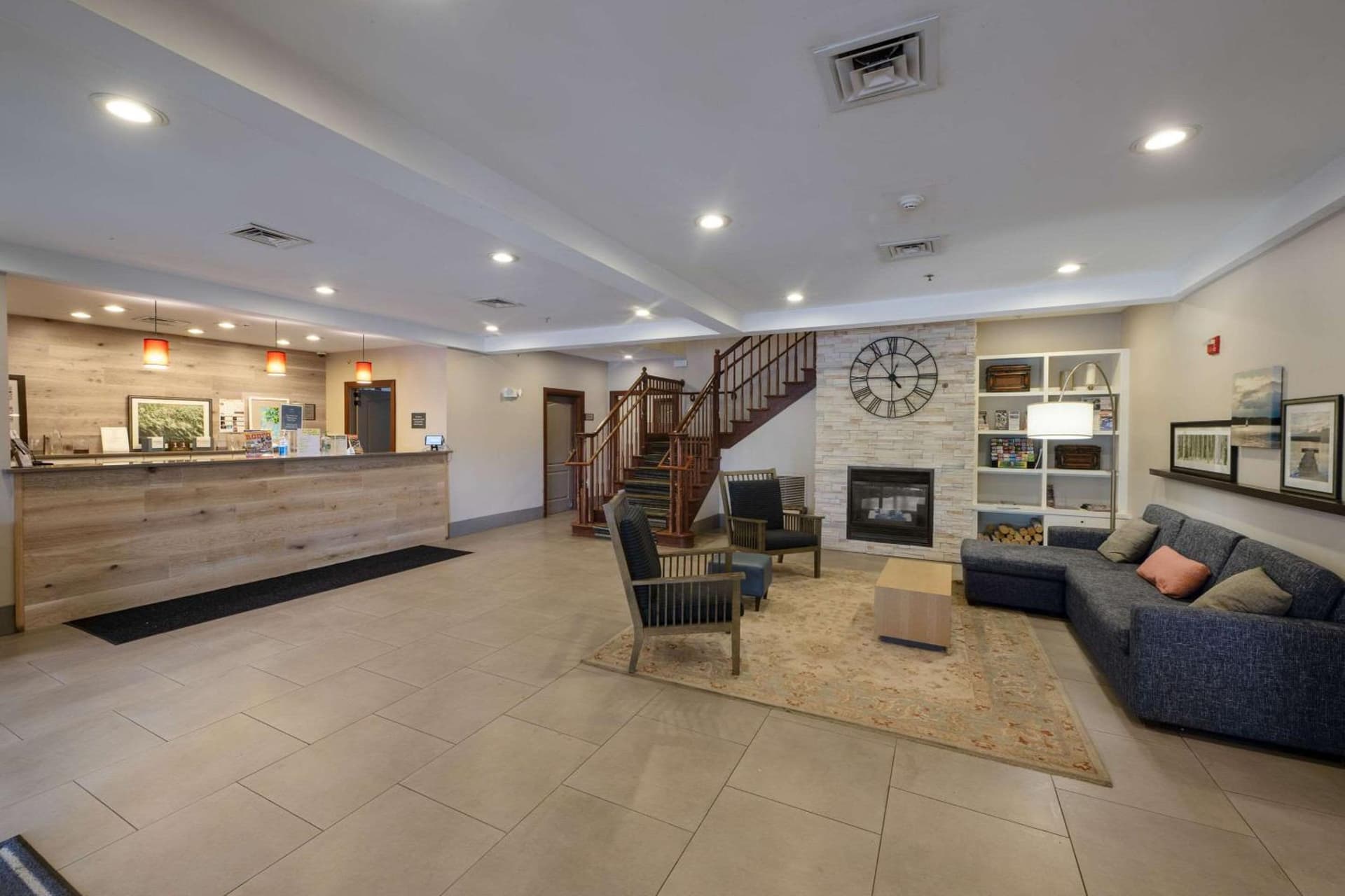 Country Inn & Suites by Radisson, Queensbury - Lake George , NY interior in Lake George, NY — gallery photo 2