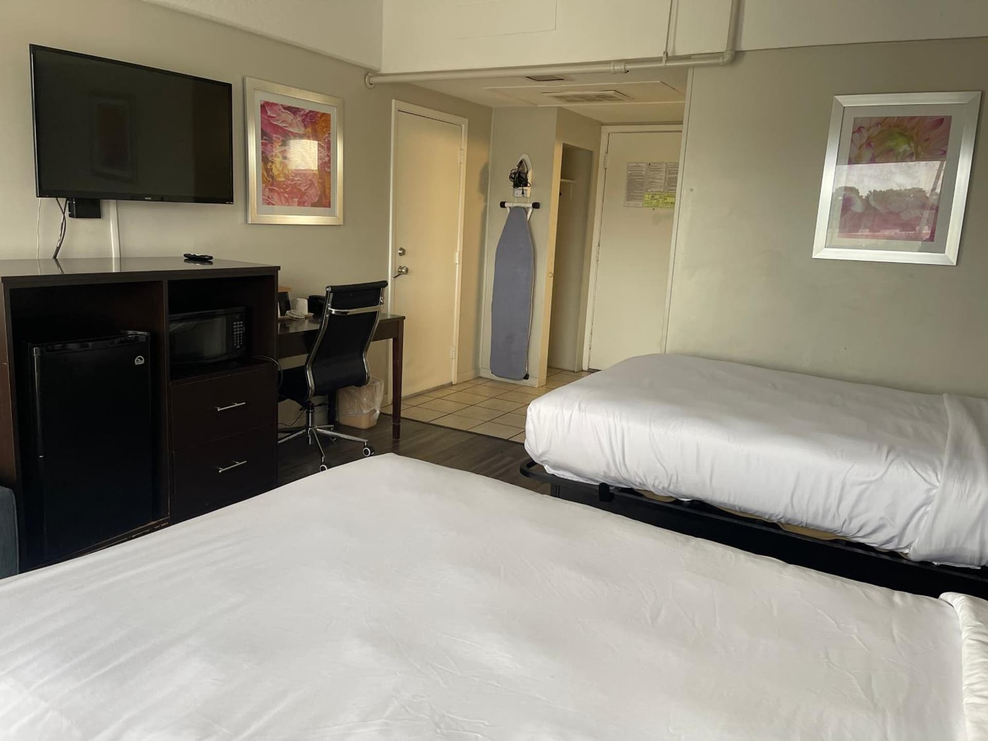 Motel 6 Norfolk, VA East Little Creek gallery photo in Norfolk, VA — image 4