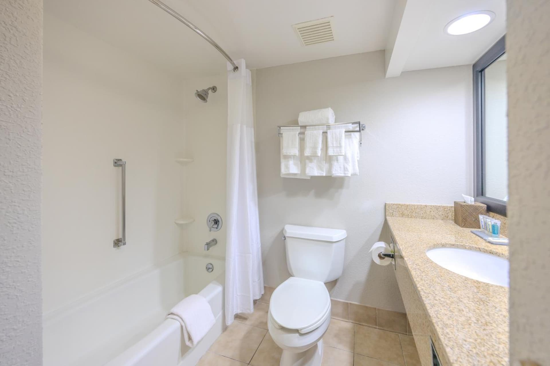 Solomons Inn Resort and Marina gallery photo in Solomons, MD — image 19