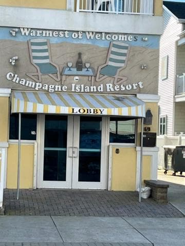 Champagne Island Resort Unit 305 interior in North Wildwood, NJ — gallery photo 2