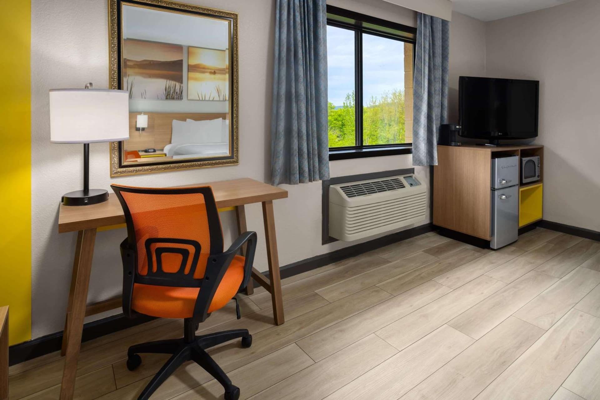 Days Inn by Wyndham Wurtsboro gallery photo in Wurtsboro, NY — image 22