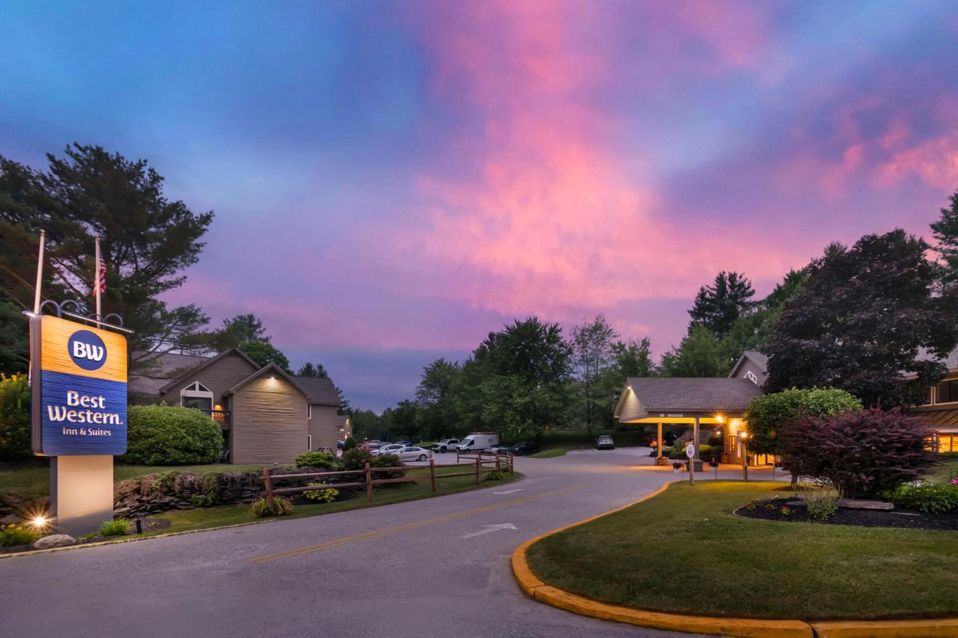 Best Western Inn & Suites Rutland-Killington featured exterior or lobby in Rutland, VT — similar hotel