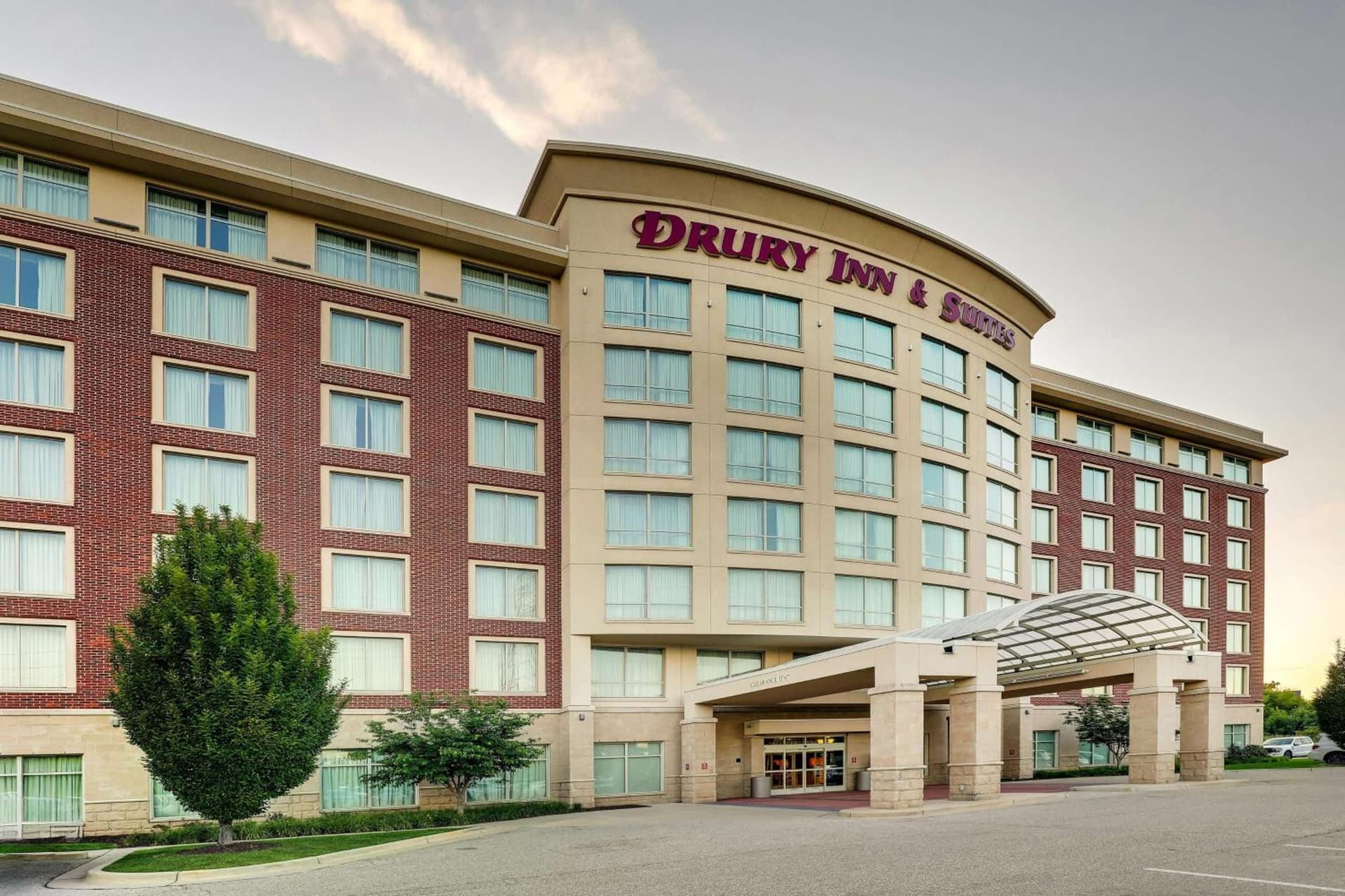 Drury Inn & Suites Grand Rapids gallery photo in Cascade, MI — image 63