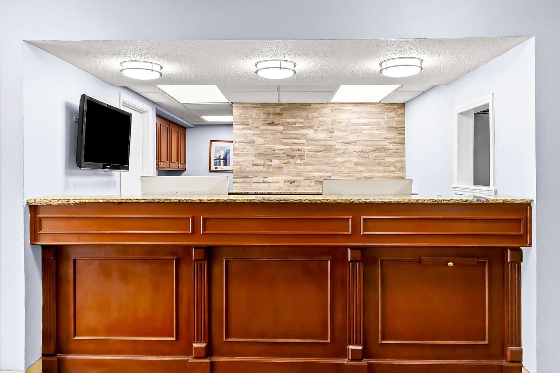 SureStay Studio by Best Western Pensacola gallery photo in Pensacola, FL — image 7