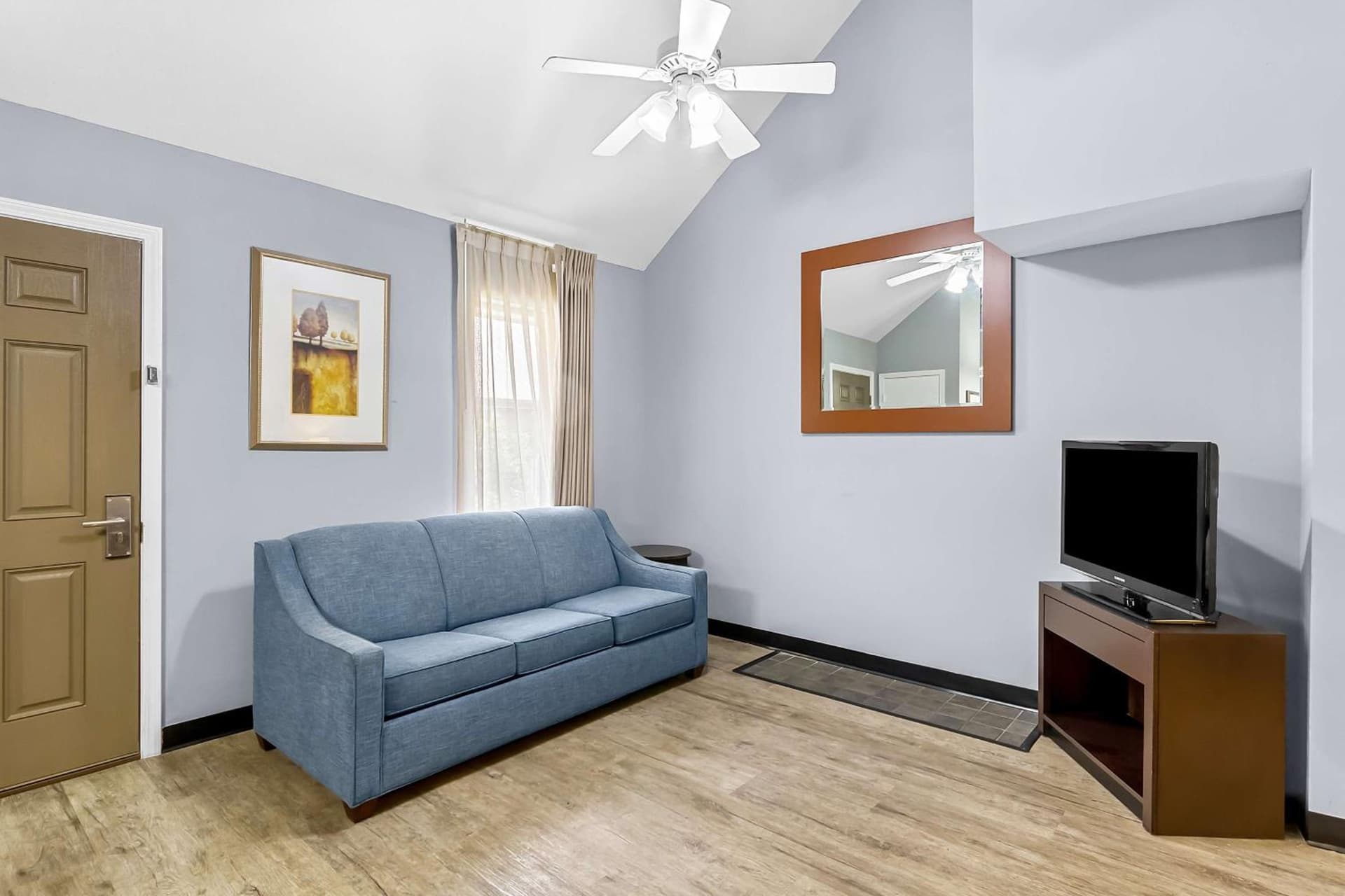 SureStay Studio by Best Western Pensacola gallery photo in Pensacola, FL — image 4