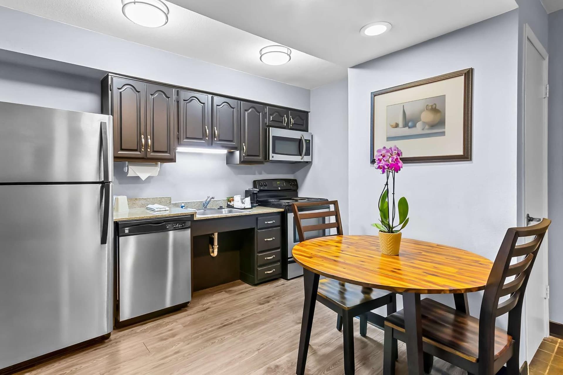 SureStay Studio by Best Western Pensacola gallery photo in Pensacola, FL — image 28