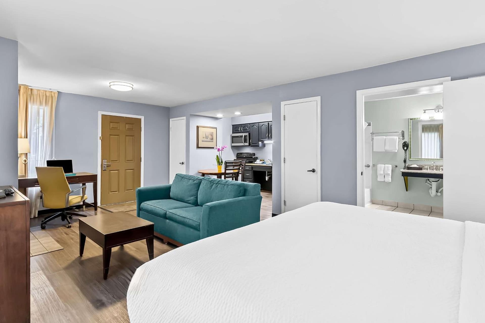 SureStay Studio by Best Western Pensacola gallery photo in Pensacola, FL — image 36